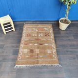 Ethnic brown berber carpet 95x140cm