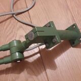 Workshop 2 articulated lamp arms