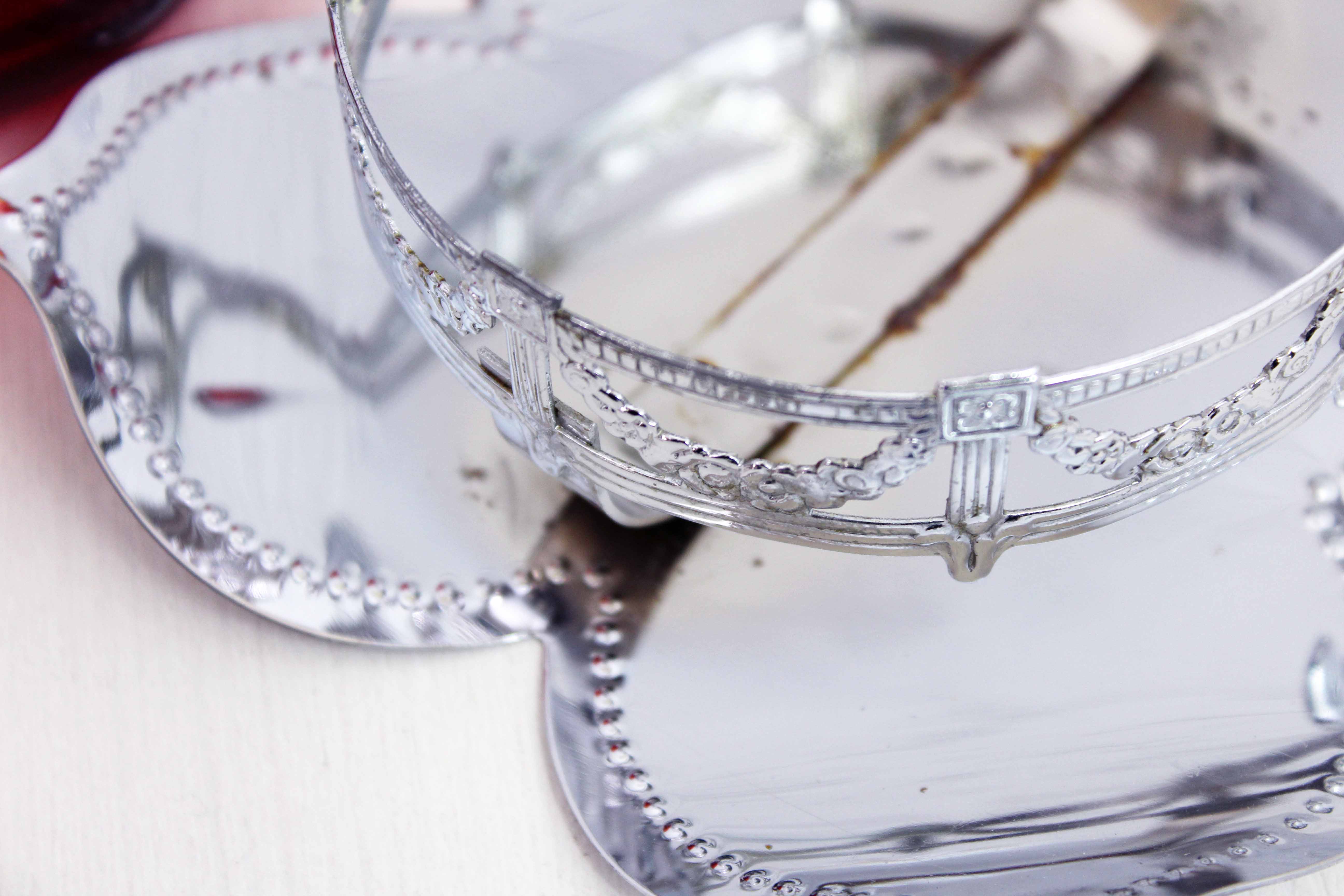 Silver metal sugar and red glass