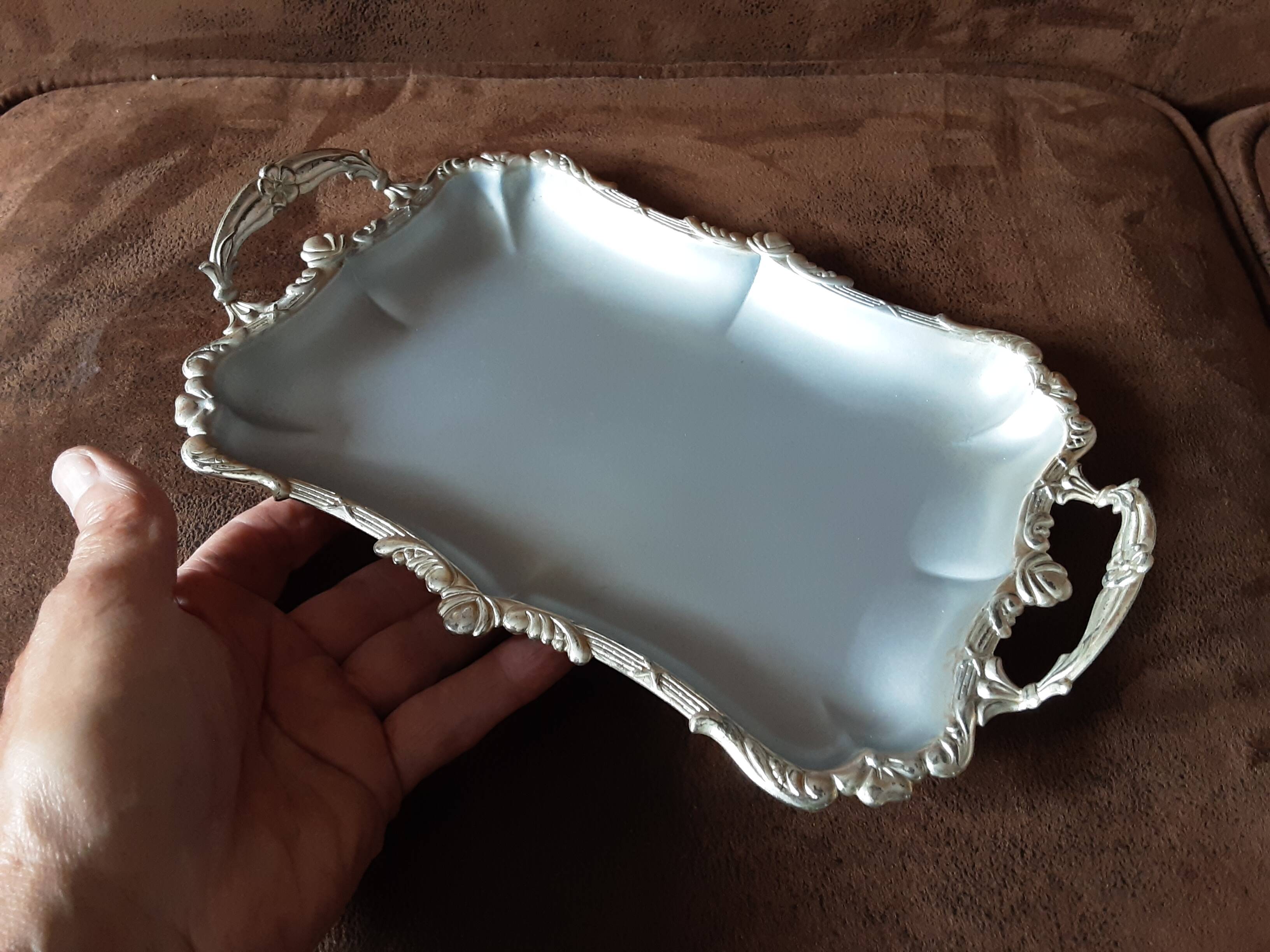 Small metal tray