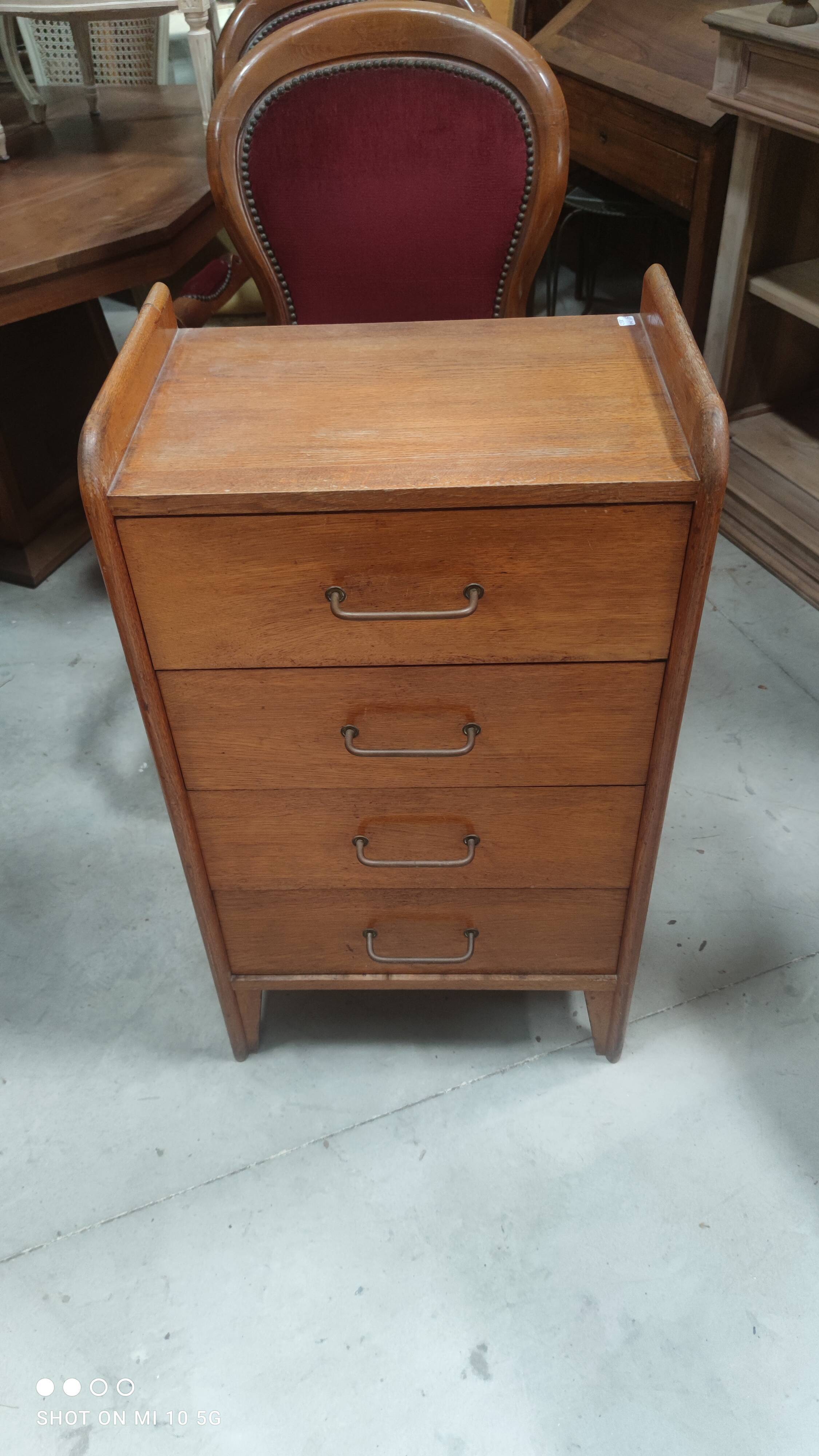 Oak chest of drawers 4 drawers circa 1950