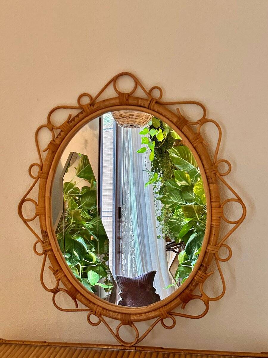 French circular sun-shaped mirror in rattan with knots, 1950s.