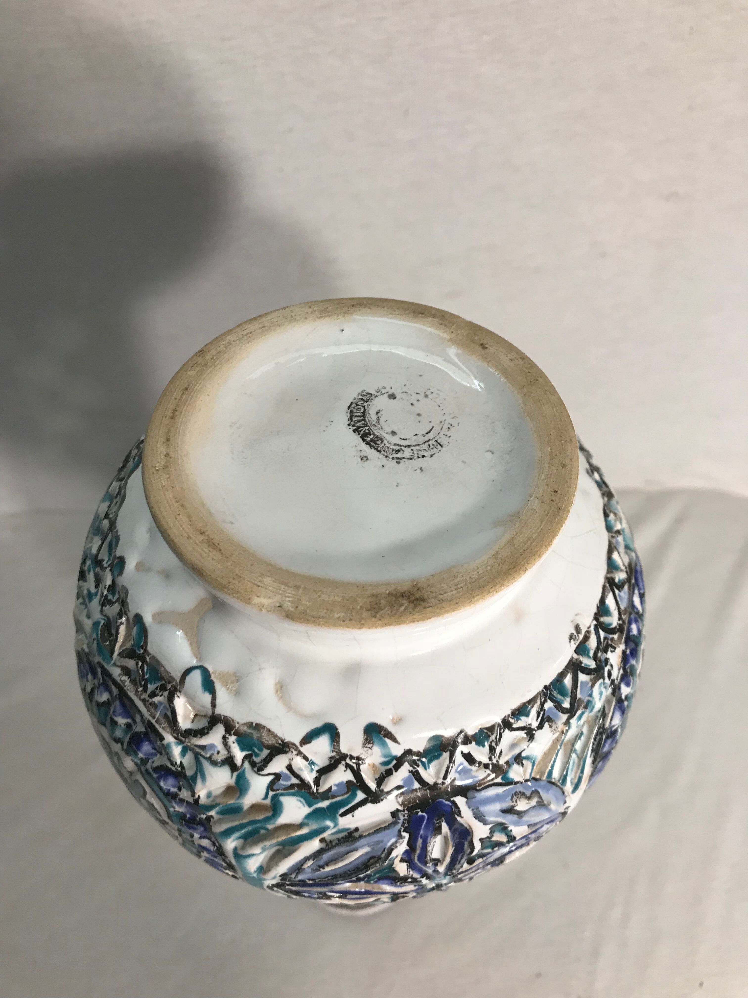 Former openwork vase painted glazed ceramics decoration vintage