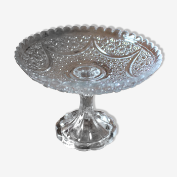 Pedestal cut Chiseled transparent glass