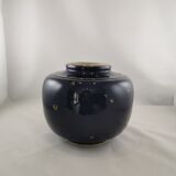Ball vase, Sèvres porcelain. Blue and gold