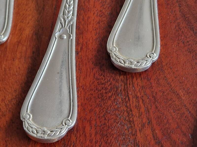 Christofle, Paris: Set of 12 Empire style table forks