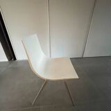 Isa chairs by zanotta white