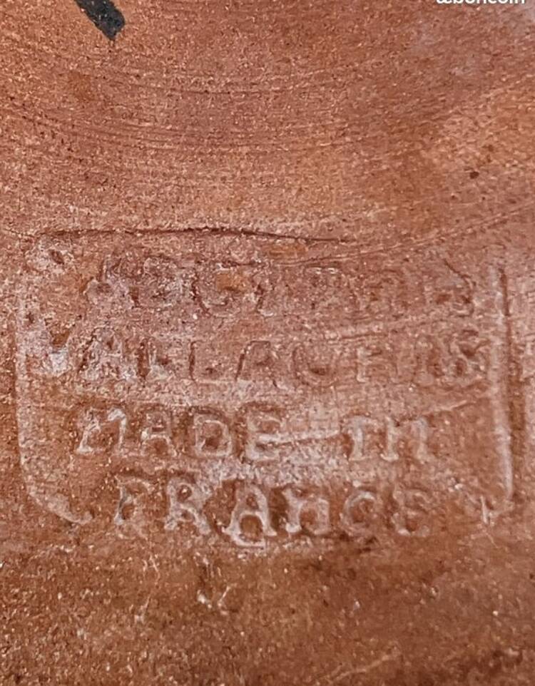 Set of 2 vintage Vallauris Aegitna plates