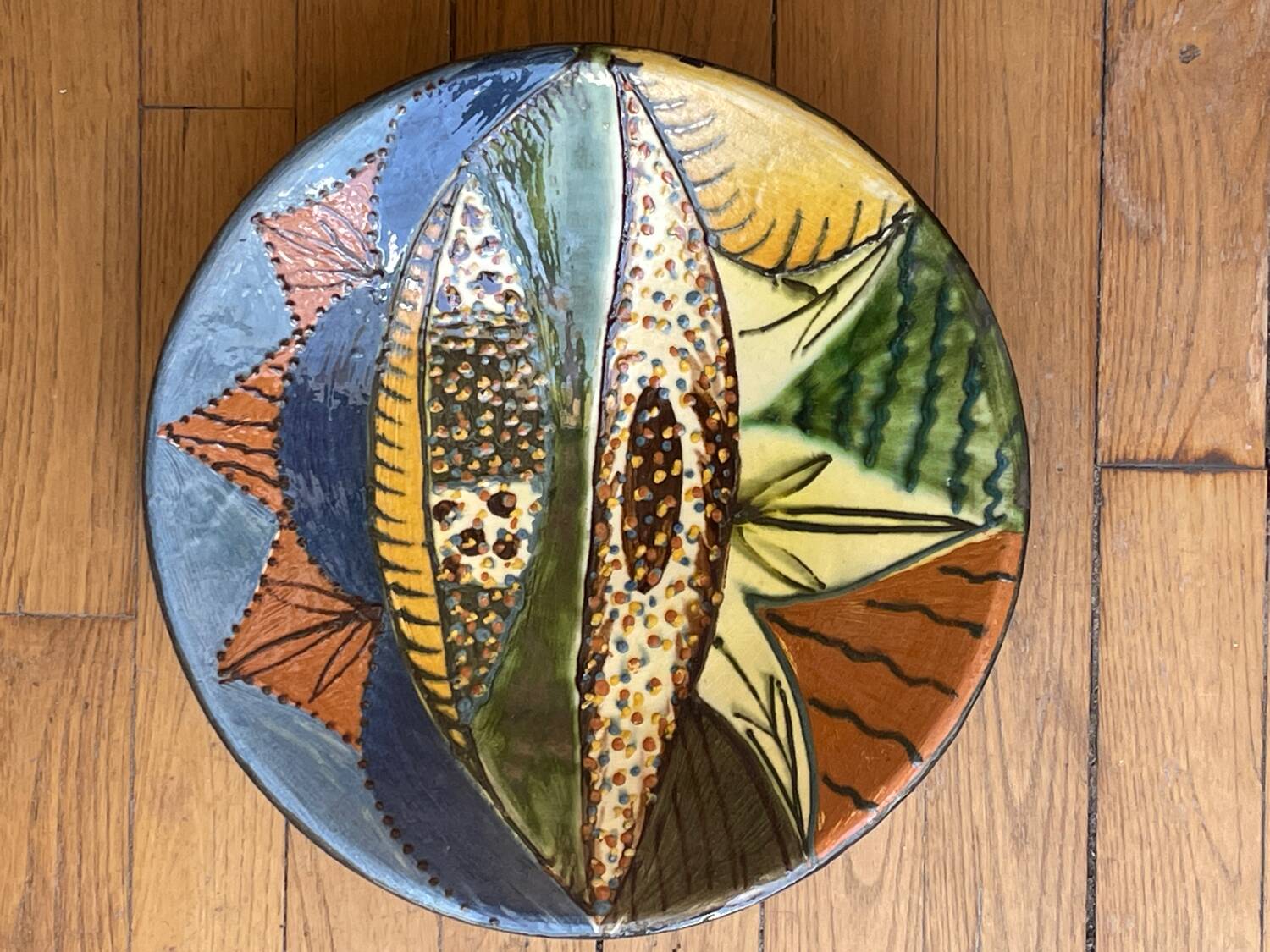 Puigdemont ceramic dish from the 60s
