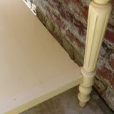 Dressing table toilet