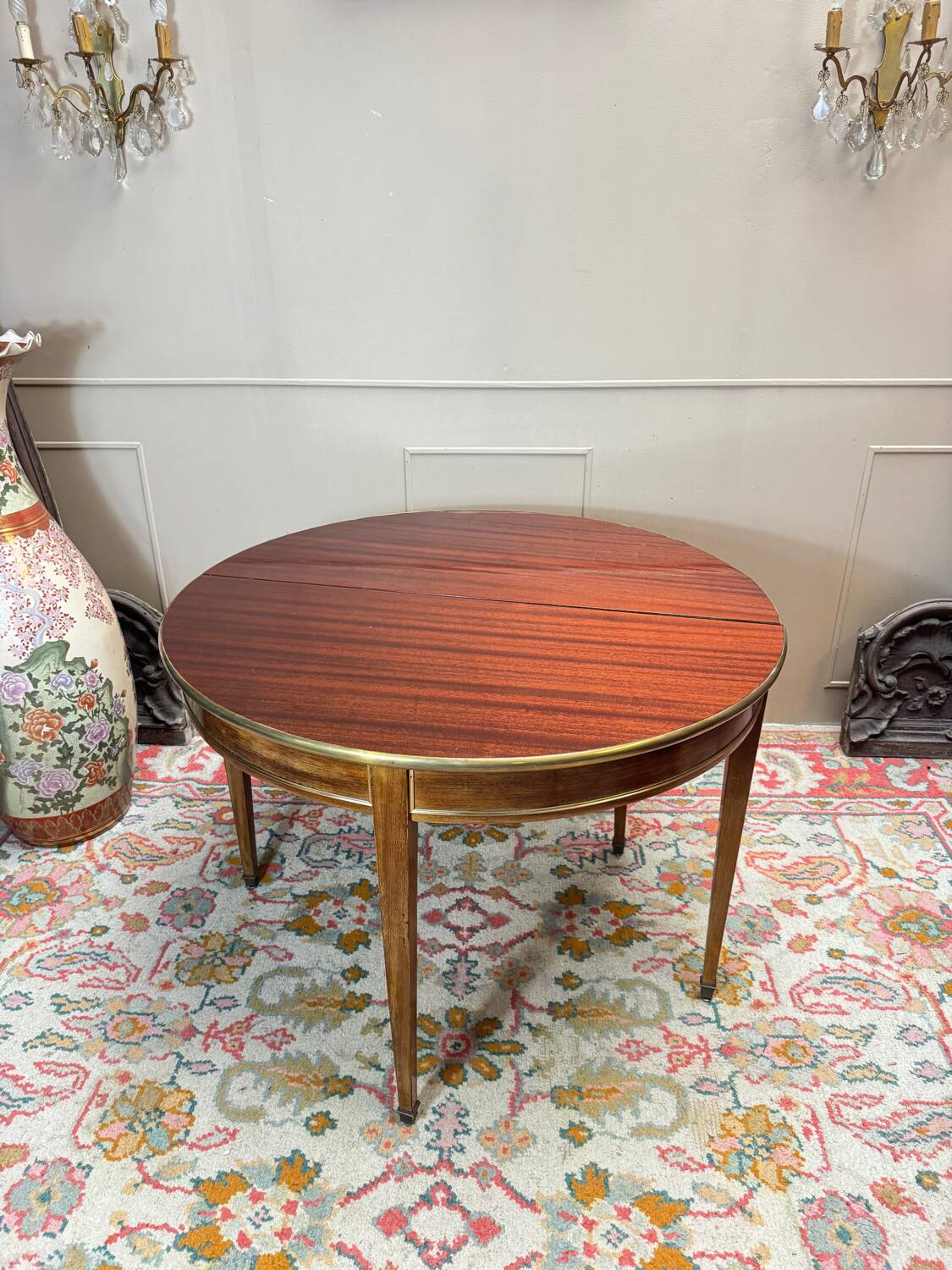 Table demi lune formant console et table de salle à manger en acajou d