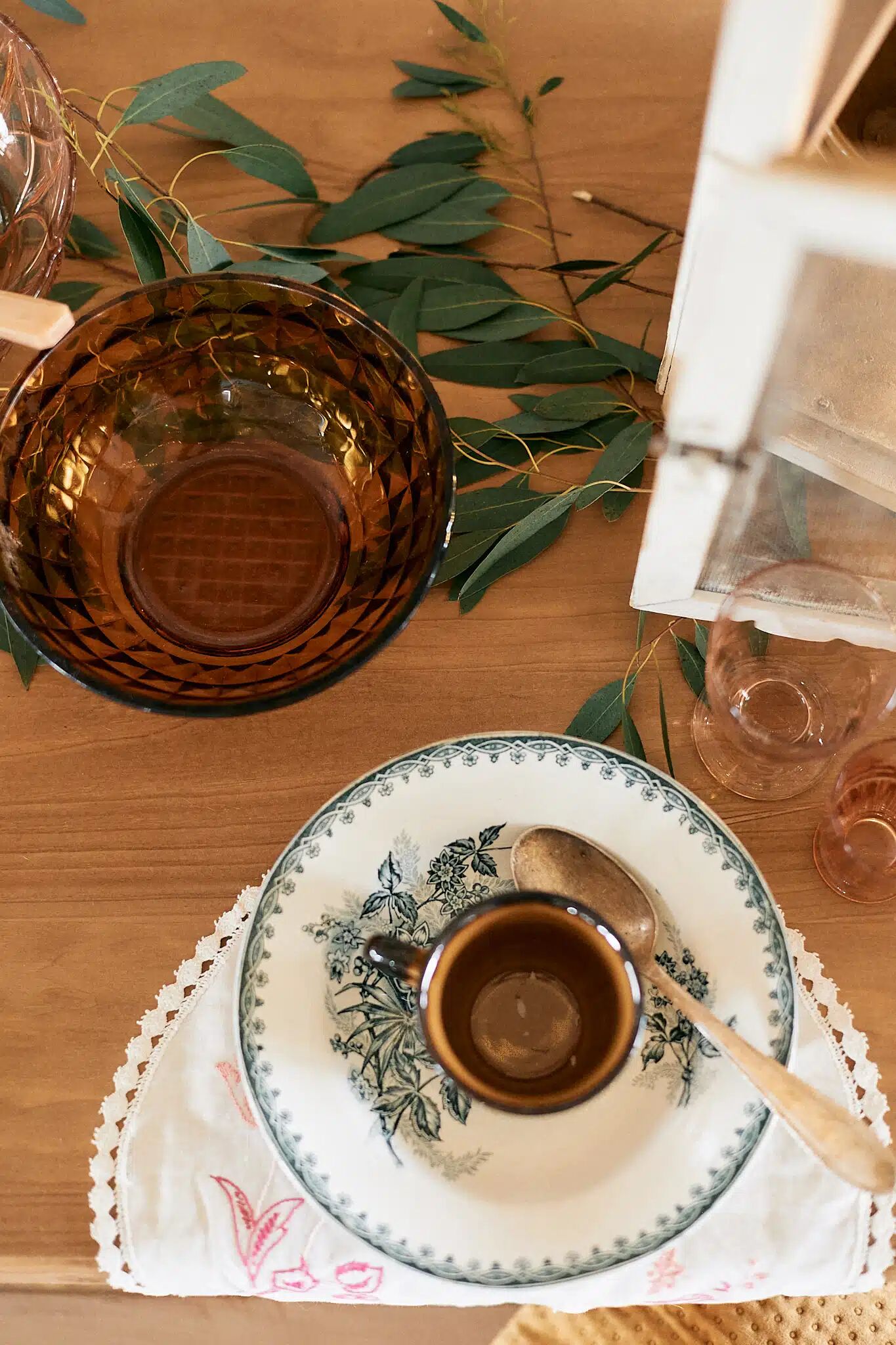 Set of 5 camel coffee cups "Arum"