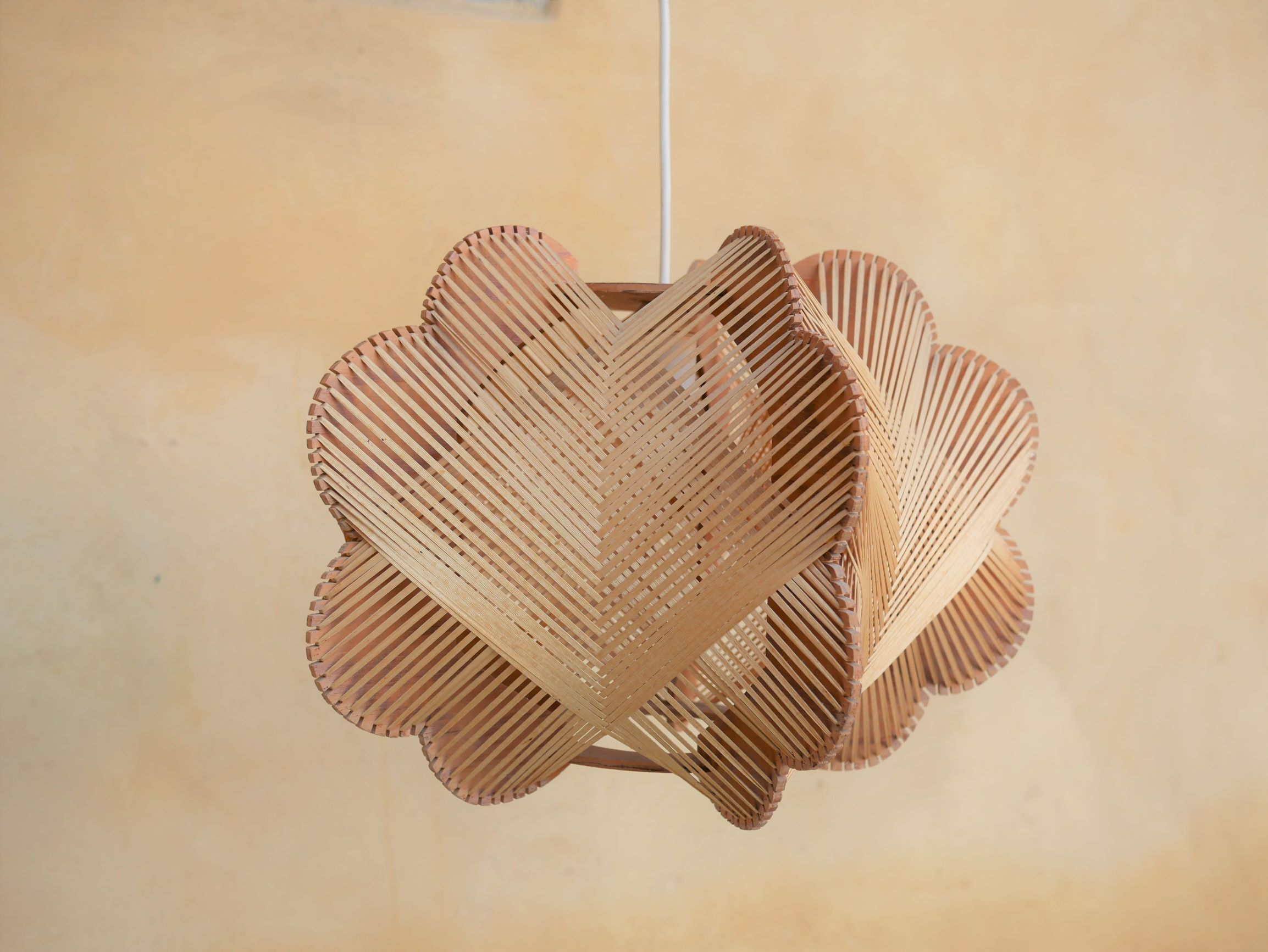 Suspension scandinave vintage bois et fil