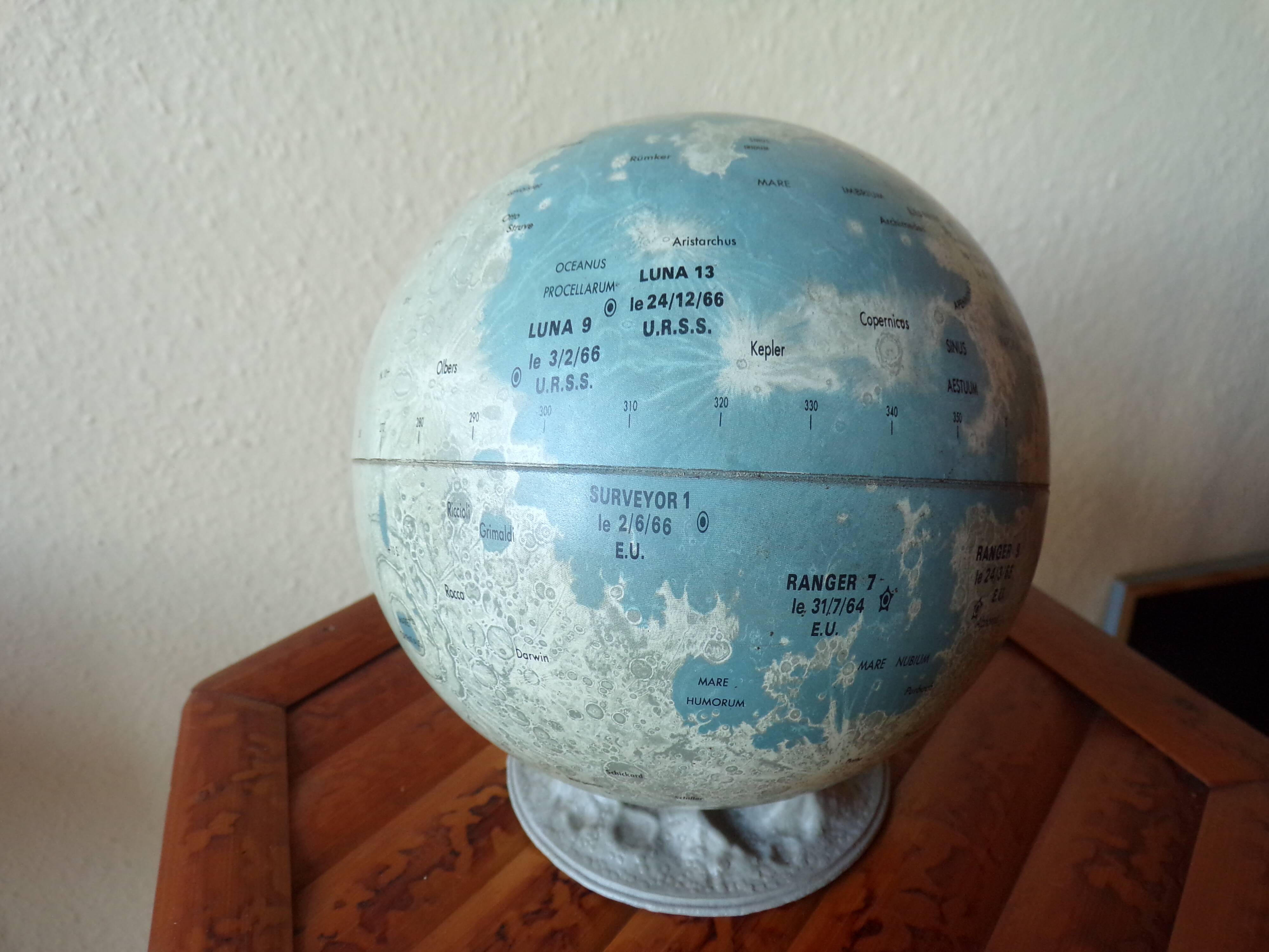 Lunar globe 1966