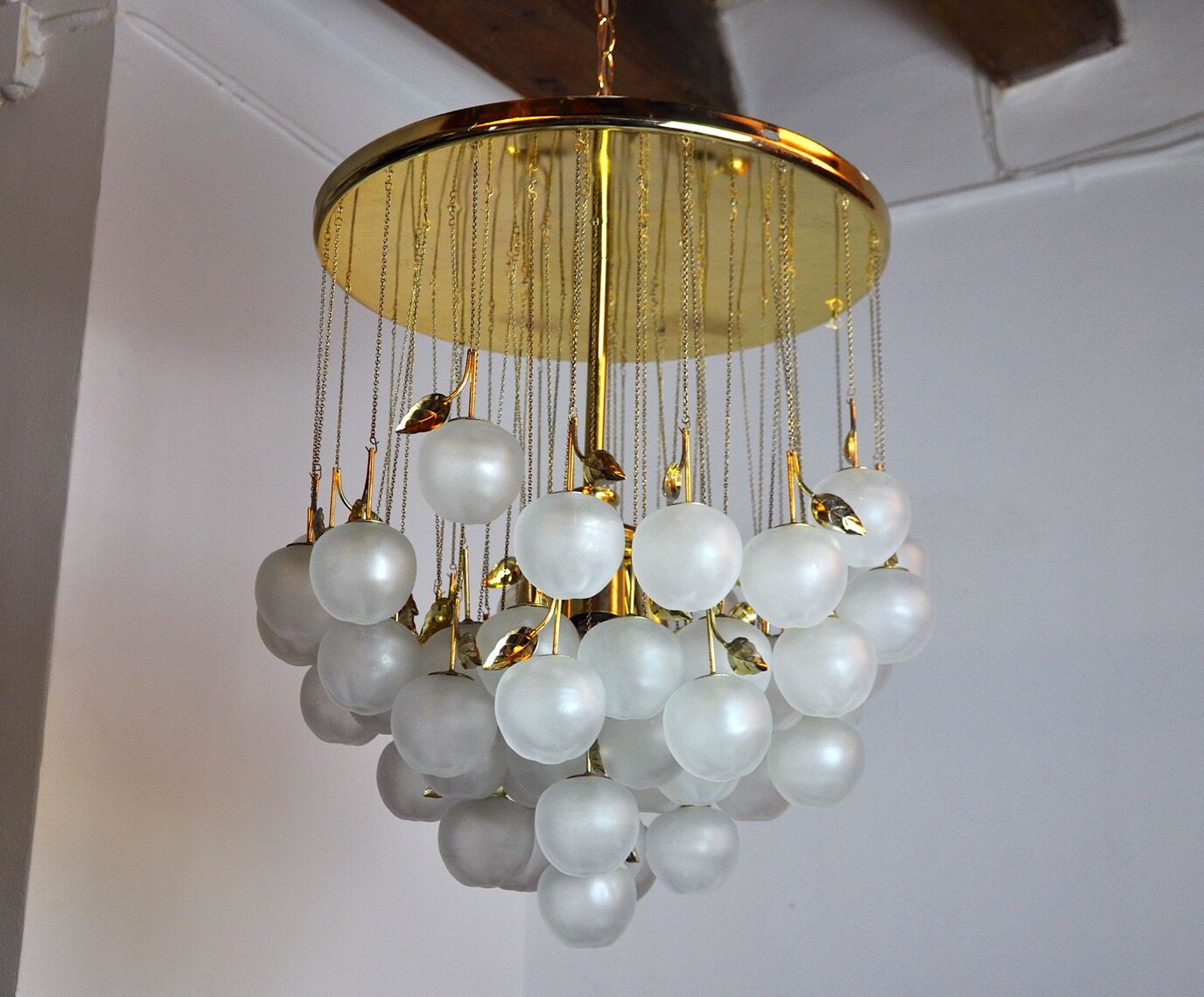 Chandelier waterfall Murano Mazzega, murano crystals " pommes ", Italy, 1970