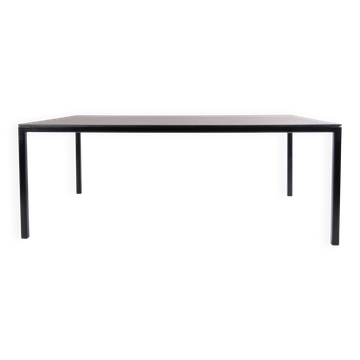 Table à manger HAY T12 – linoléum noir – cadre en aluminium noir