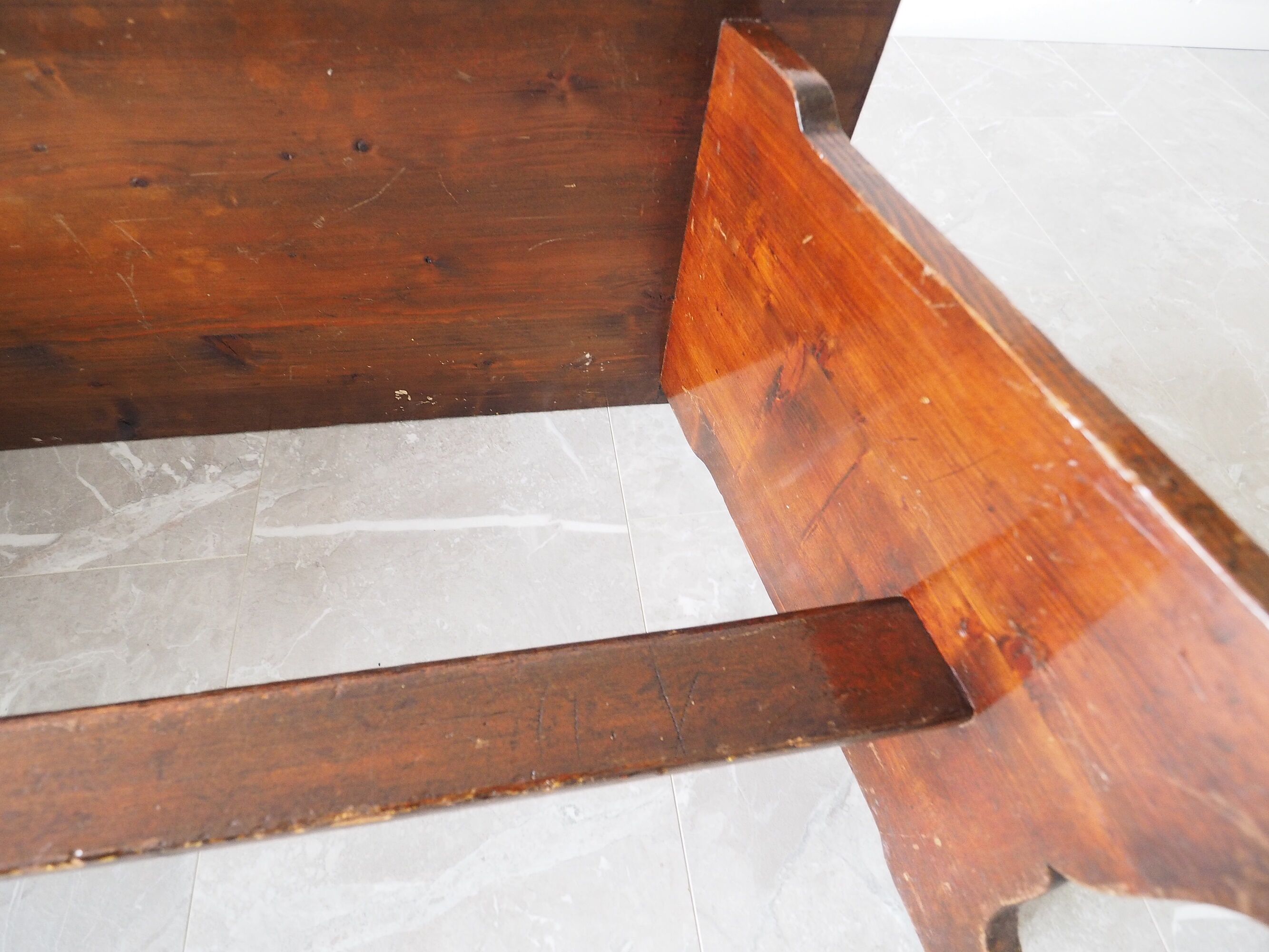 Banc rustique en bois massif