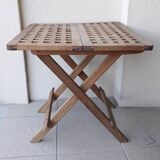 Folding wooden coffee table