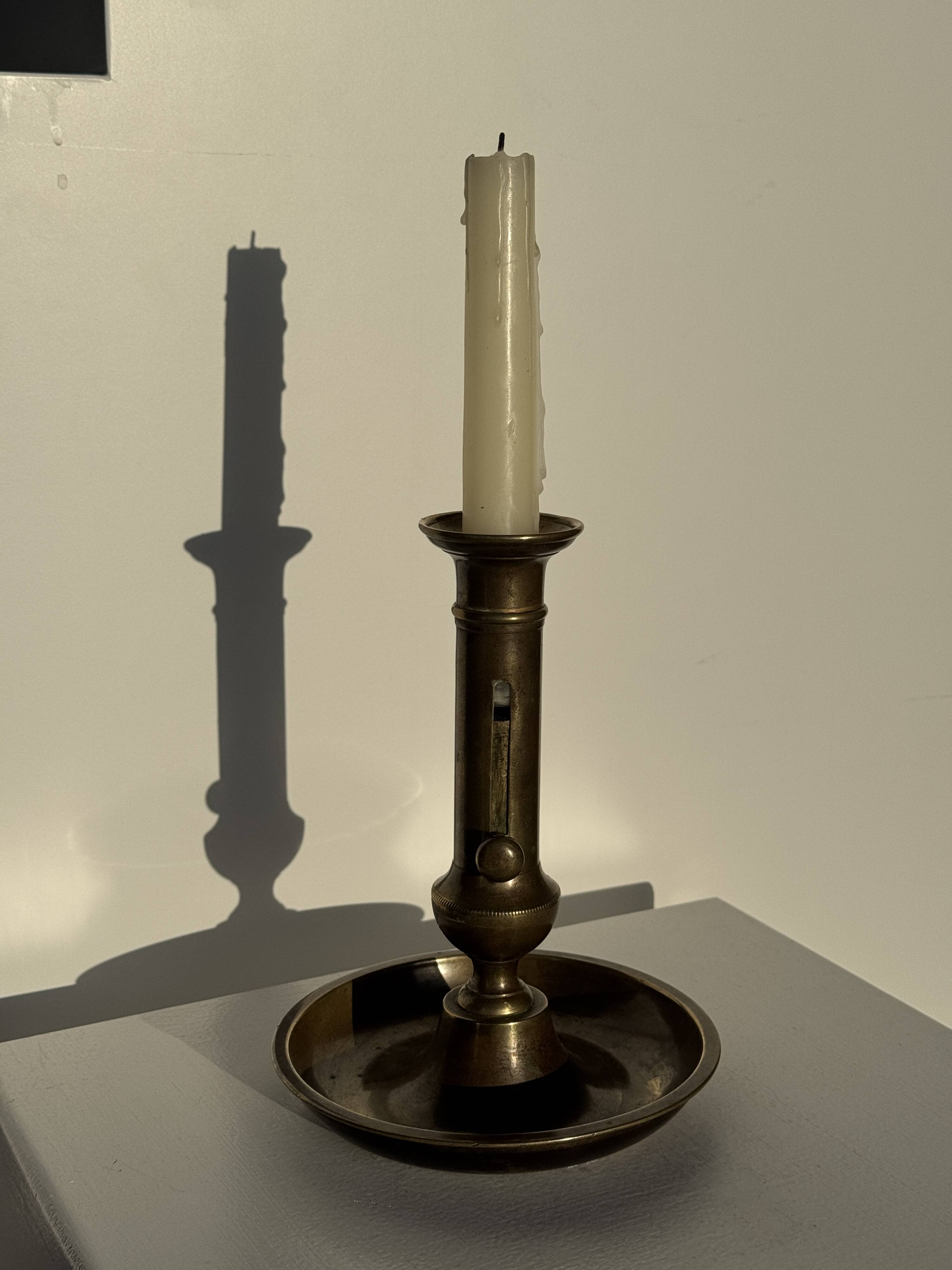 Large adjustable antique gold candlestick H20 D10