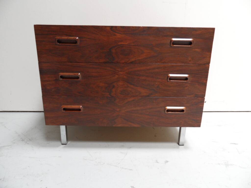 Mid Century chest of drawers