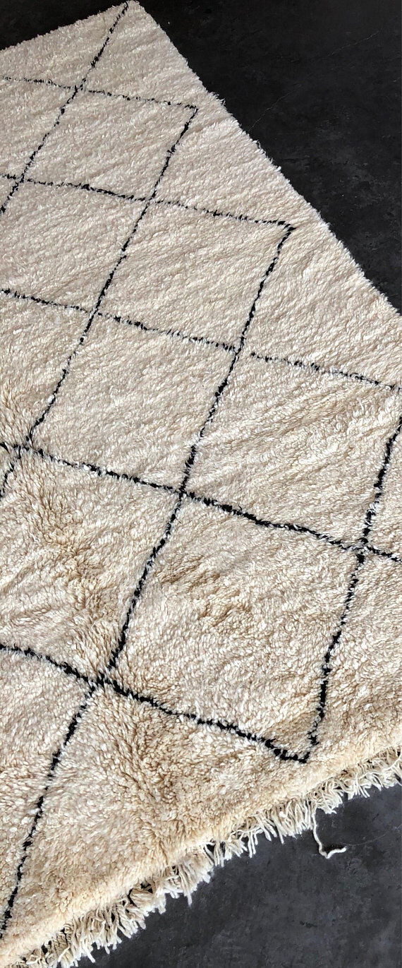 Carpet Moroccan beni ouarain 330 x 225 cm