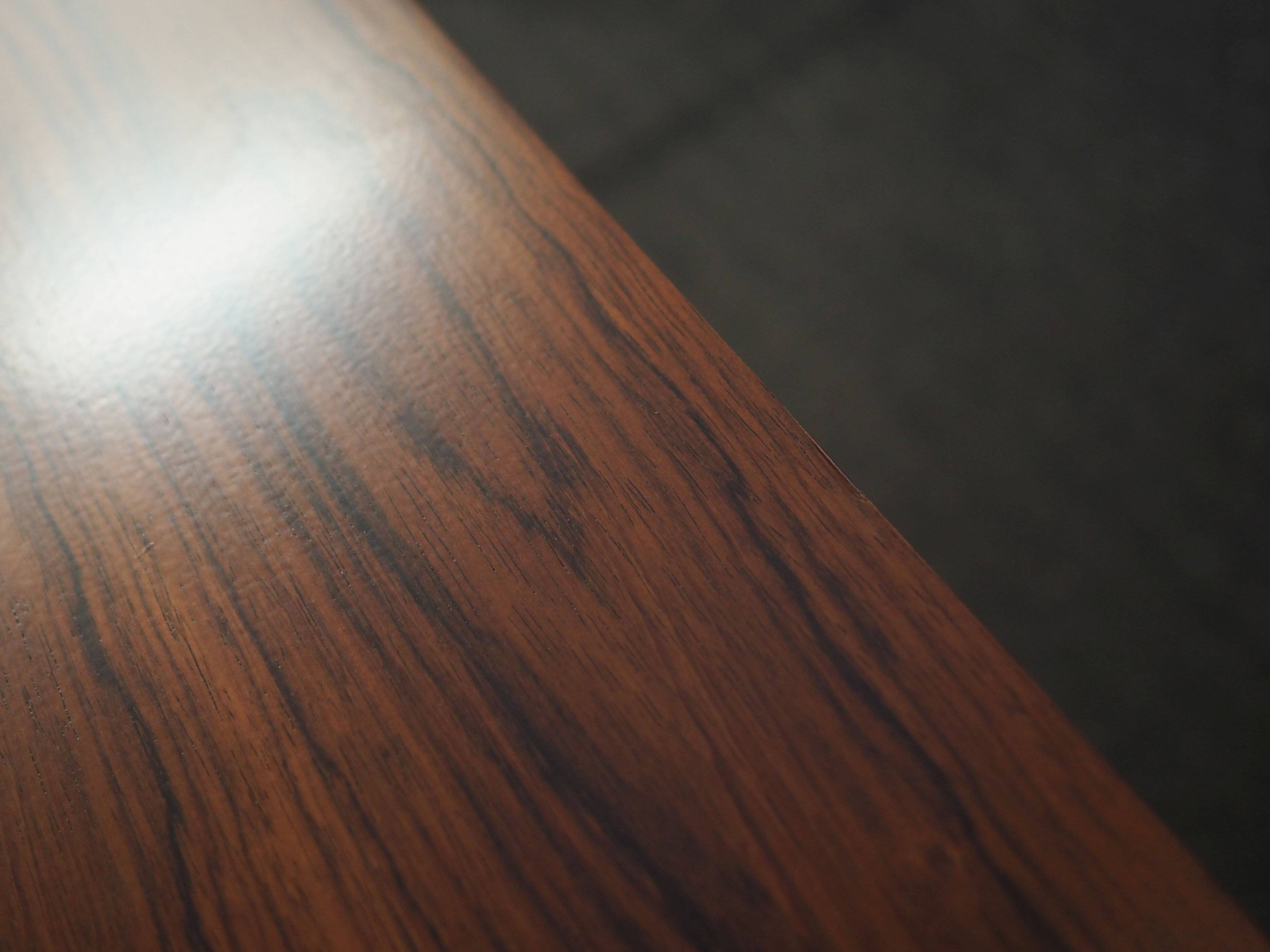 Buffet en palissandre, design danois, années 1960, designer : Arne Vodder, production : Sibast