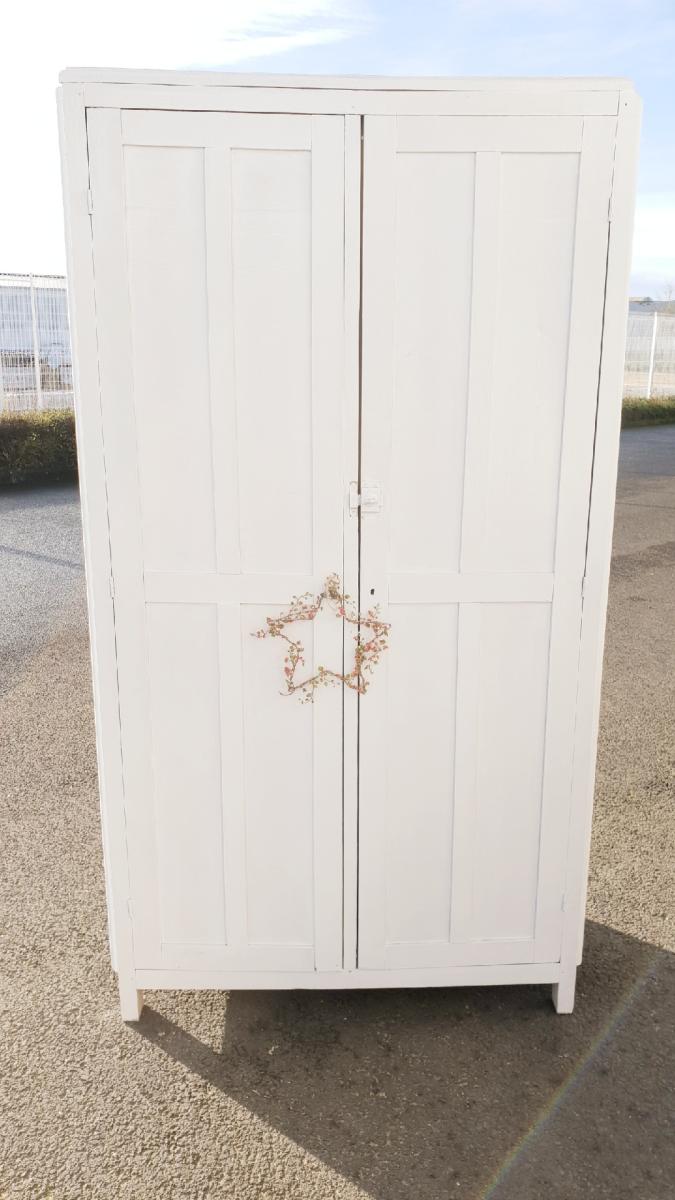 Vintage Parisian wardrobe