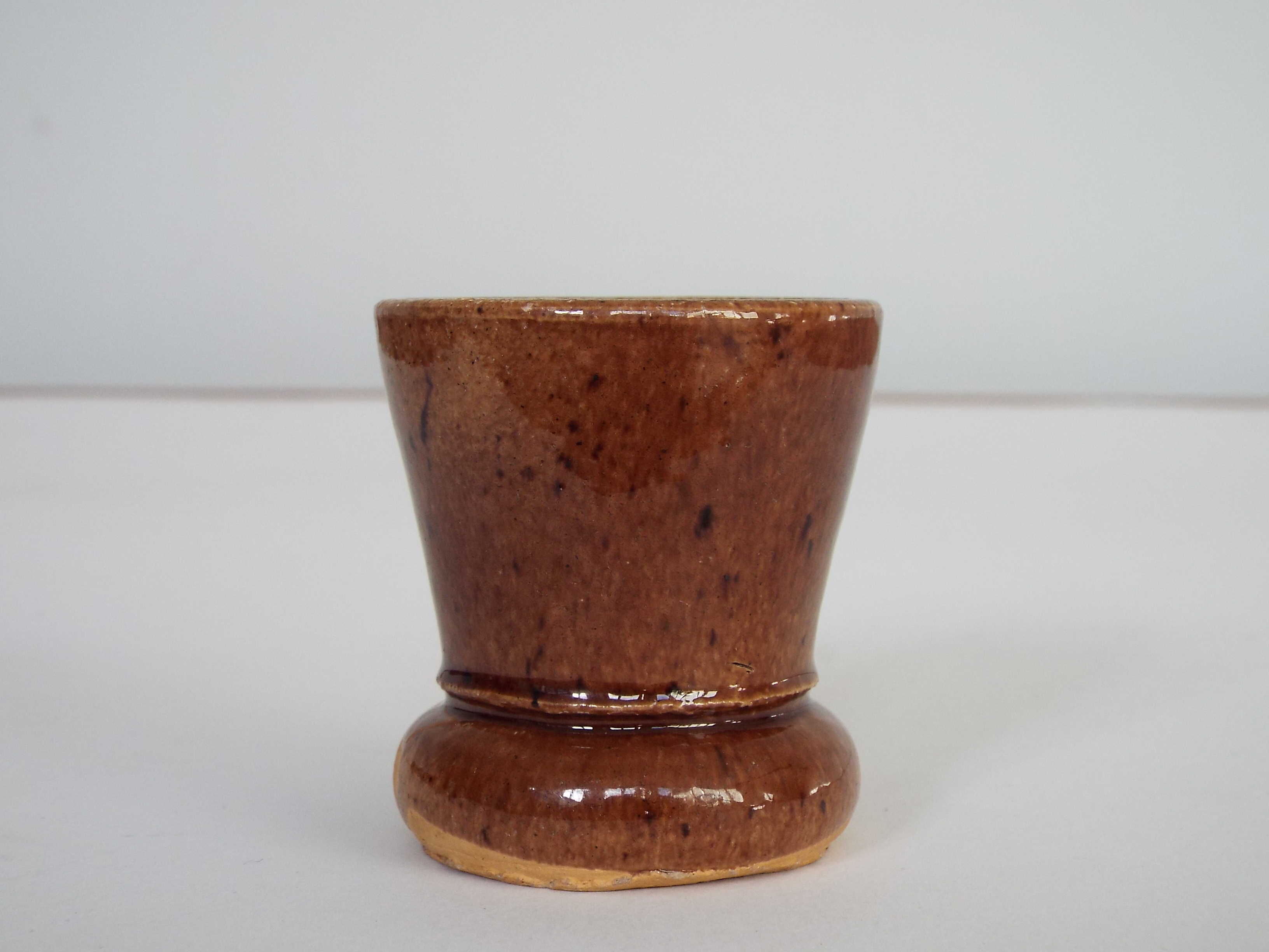 Set of 4 ceramic coquetiers