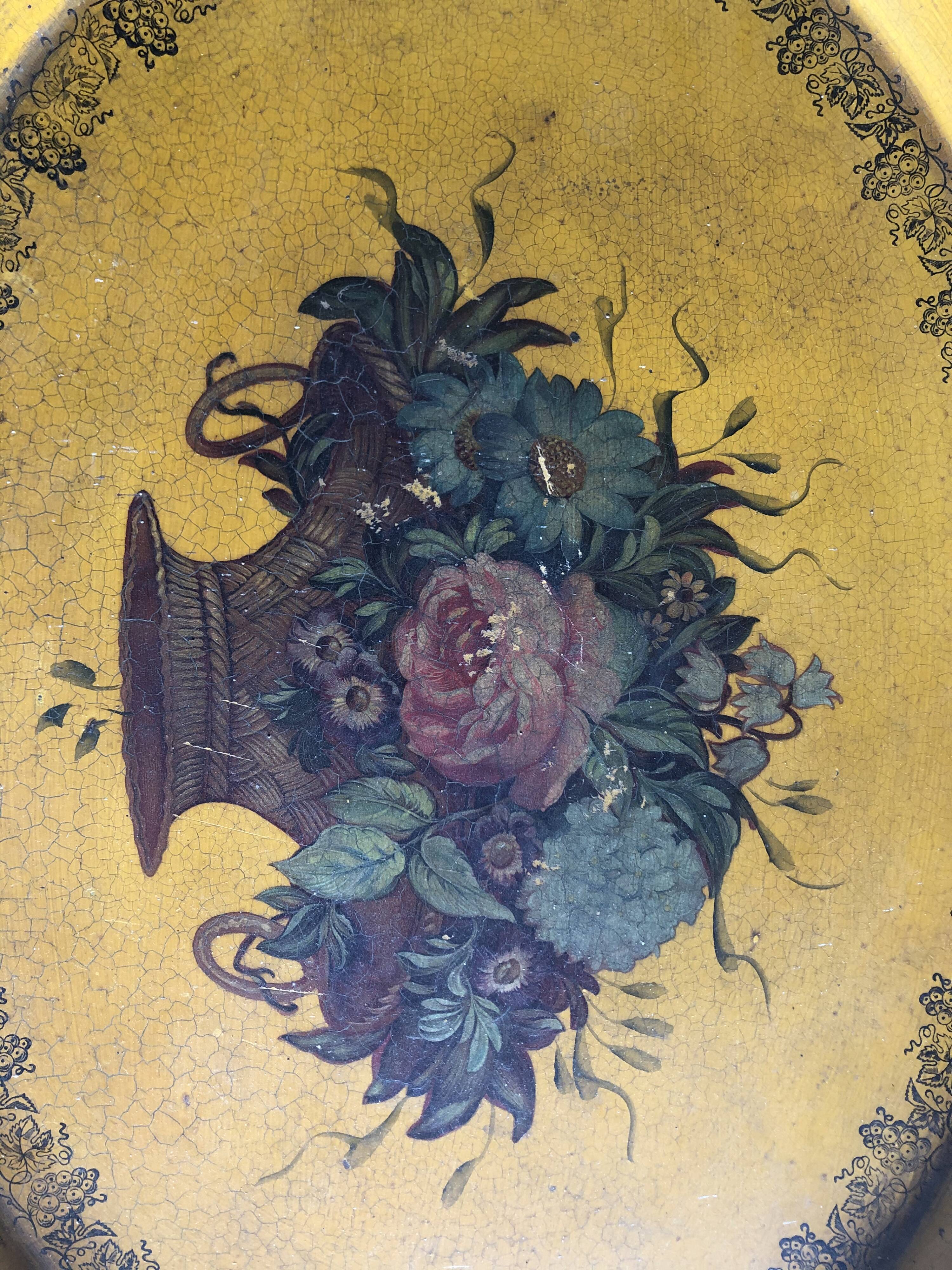 Plateau in plate painted while debut 19th