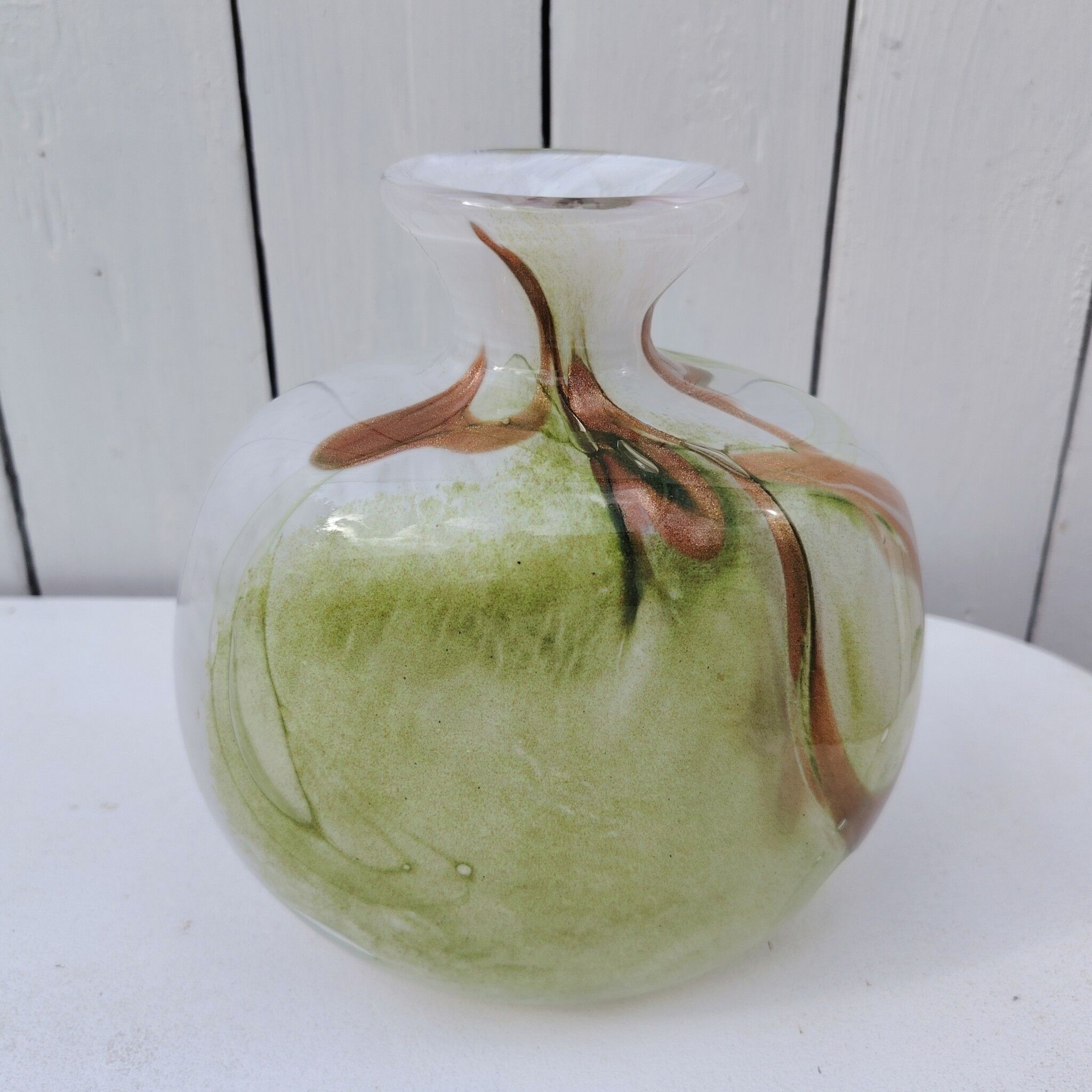 Blown glass vase, Bob the Bleis, Maure-vieil
