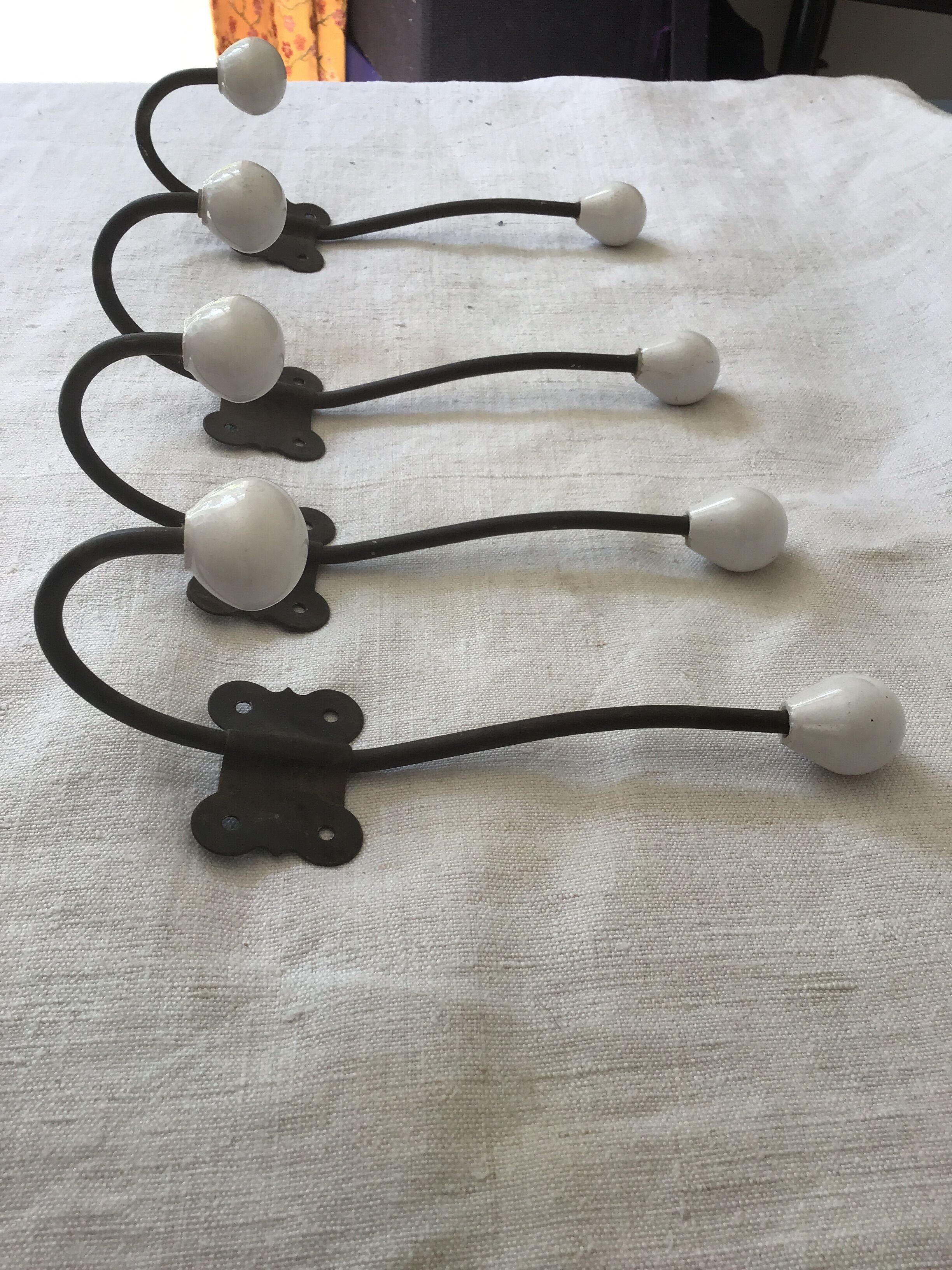 Lot of 4 old ceramic pads