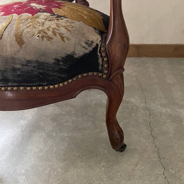 Louis XV armchair with floral upholstery