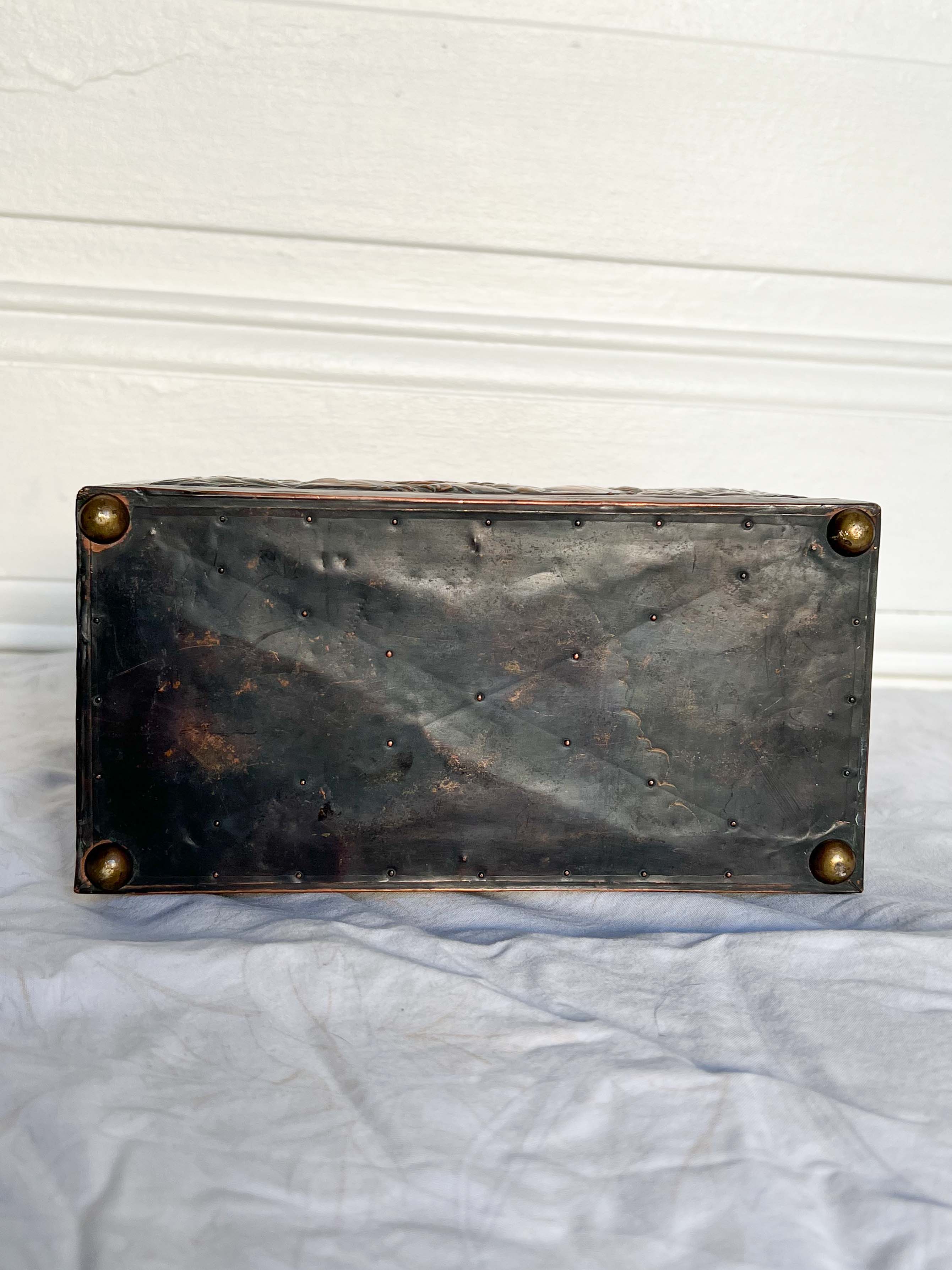 Metal box