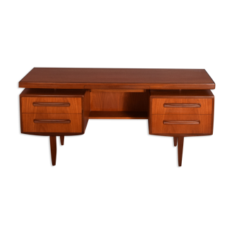 Bureau en teck 1960 G Plan Fresco par Victor Wilkins