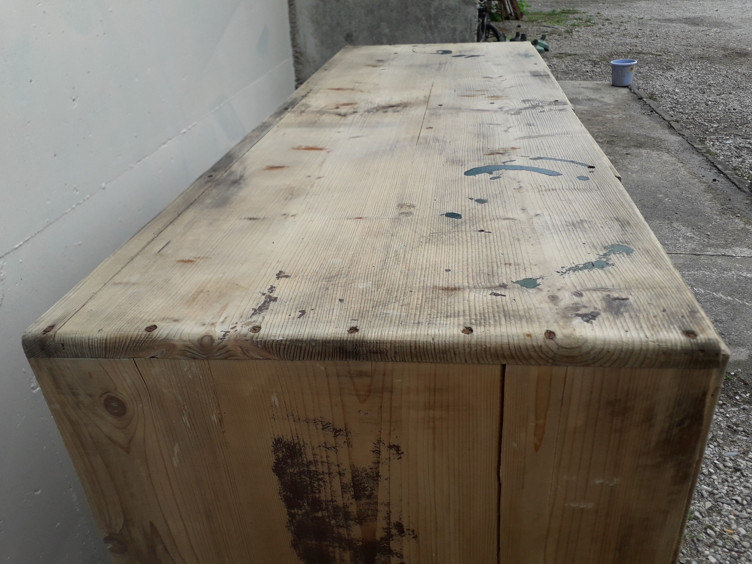 Trade cabinet with drawers