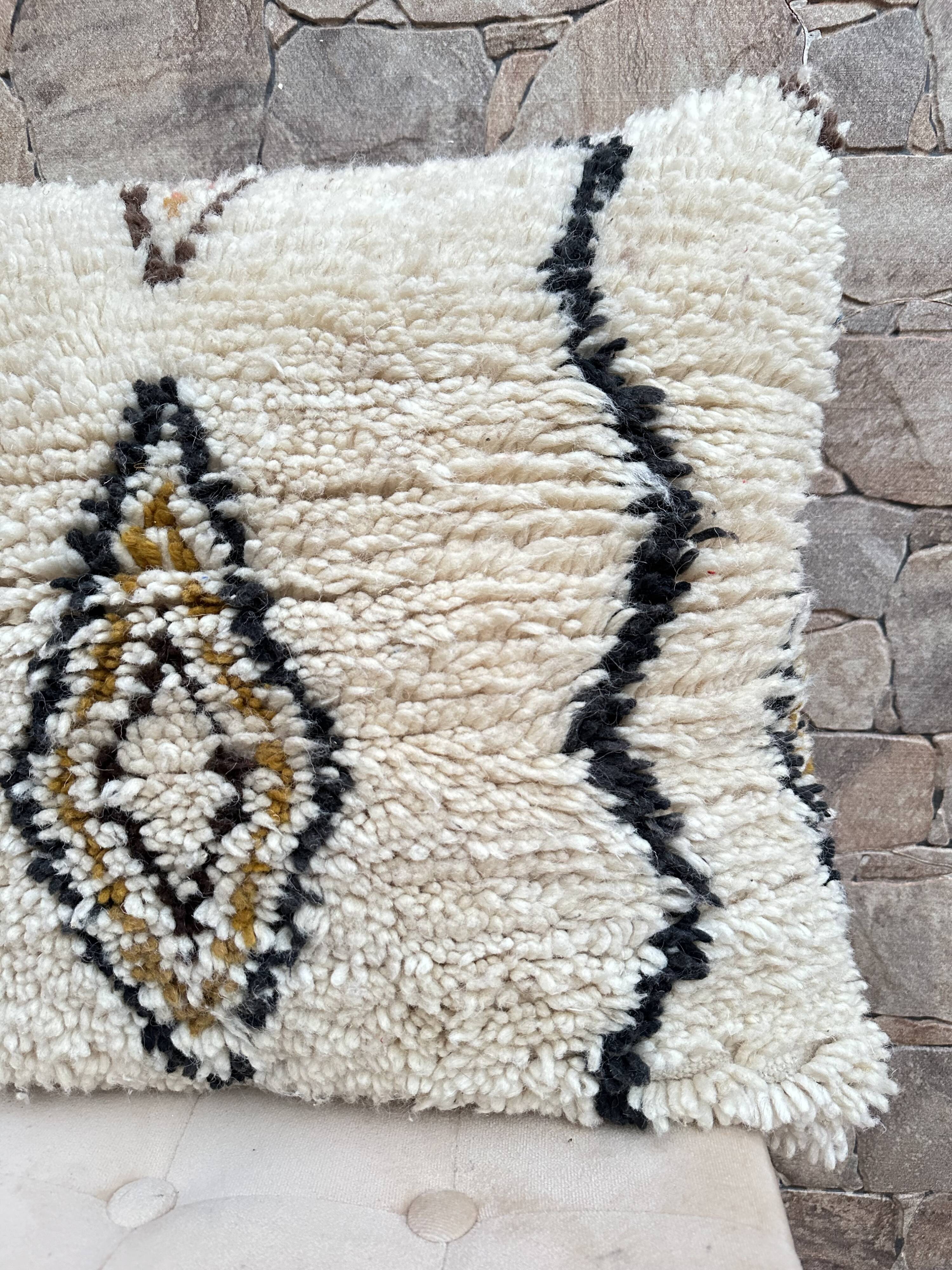 Azilal cushion cover / Authentic beni ourain cushion cover / Boho pillow cover