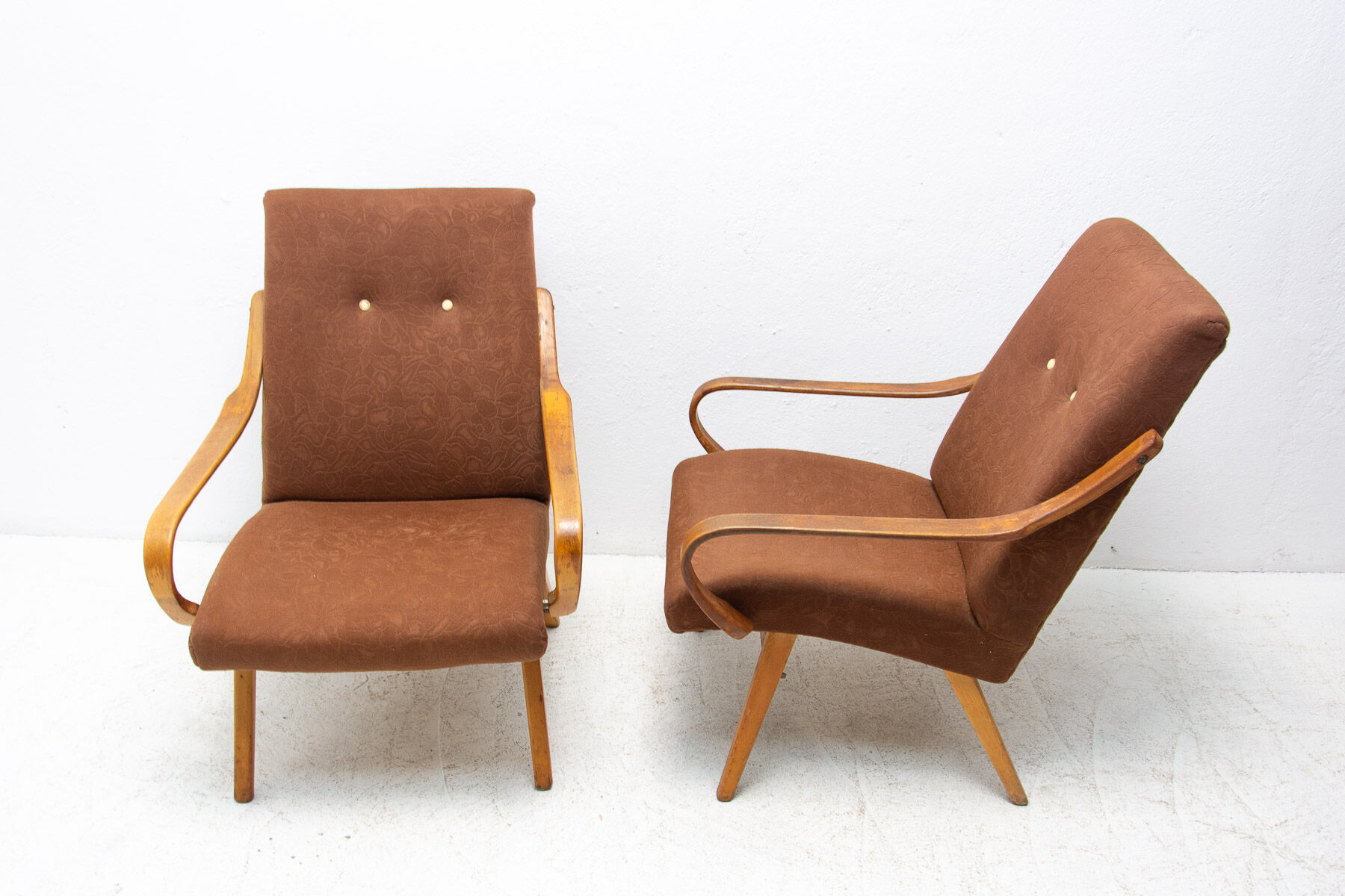 Pair of midcentury armchairs by jaroslav šmídek for jitona, 1960´s