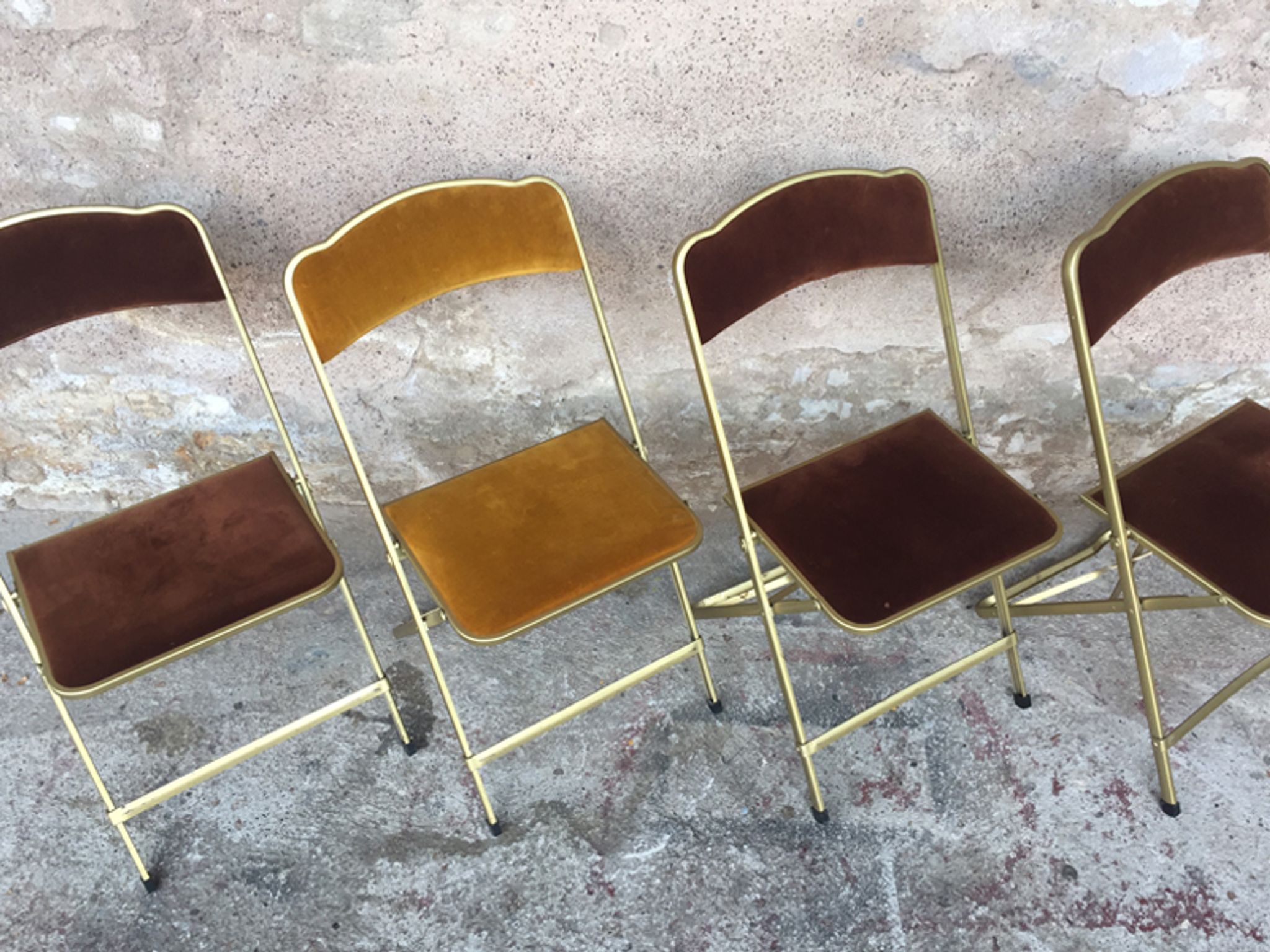 4 folding chairs in Velvet, cinema, gold metal, made in Belgium