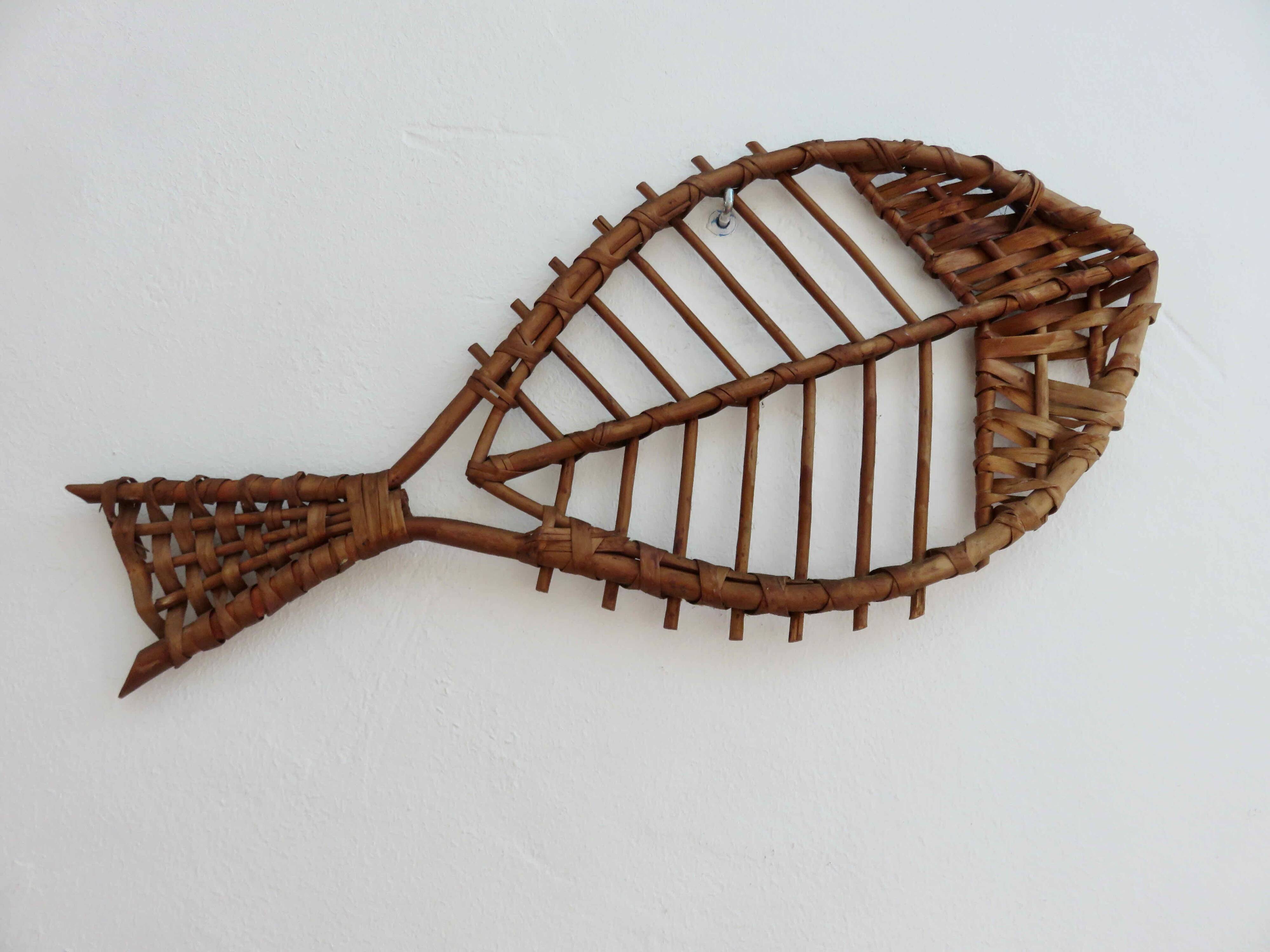 Wall rattan fish