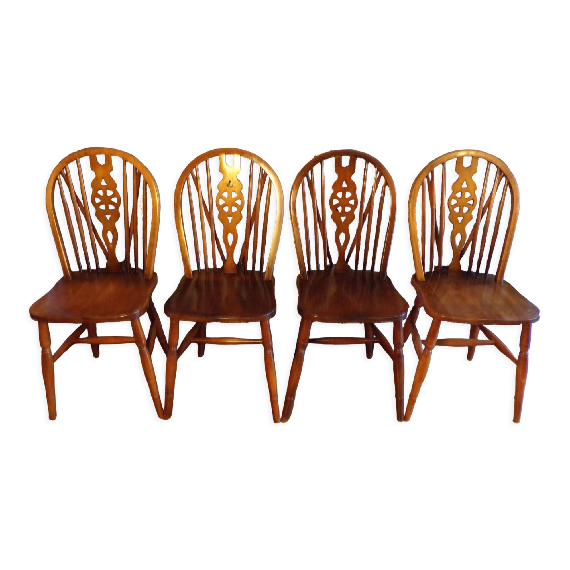 Suite 4 chaises windsor vintage