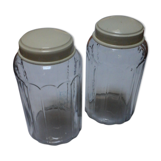 Lot of 2 old jars