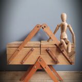 Standing seamstress 1