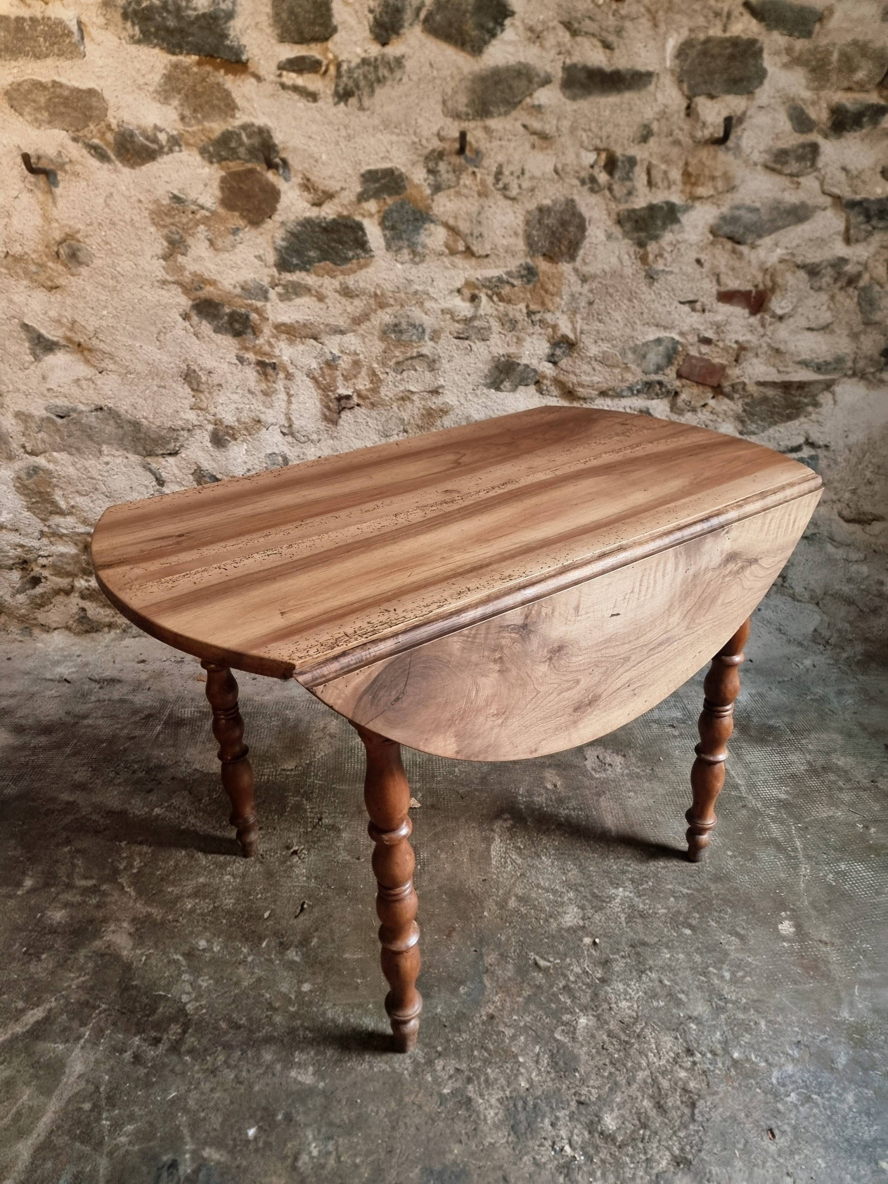 Antique walnut drop-leaf dining table – French round table 110 cm