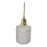 Suspension in scrambled molded glass