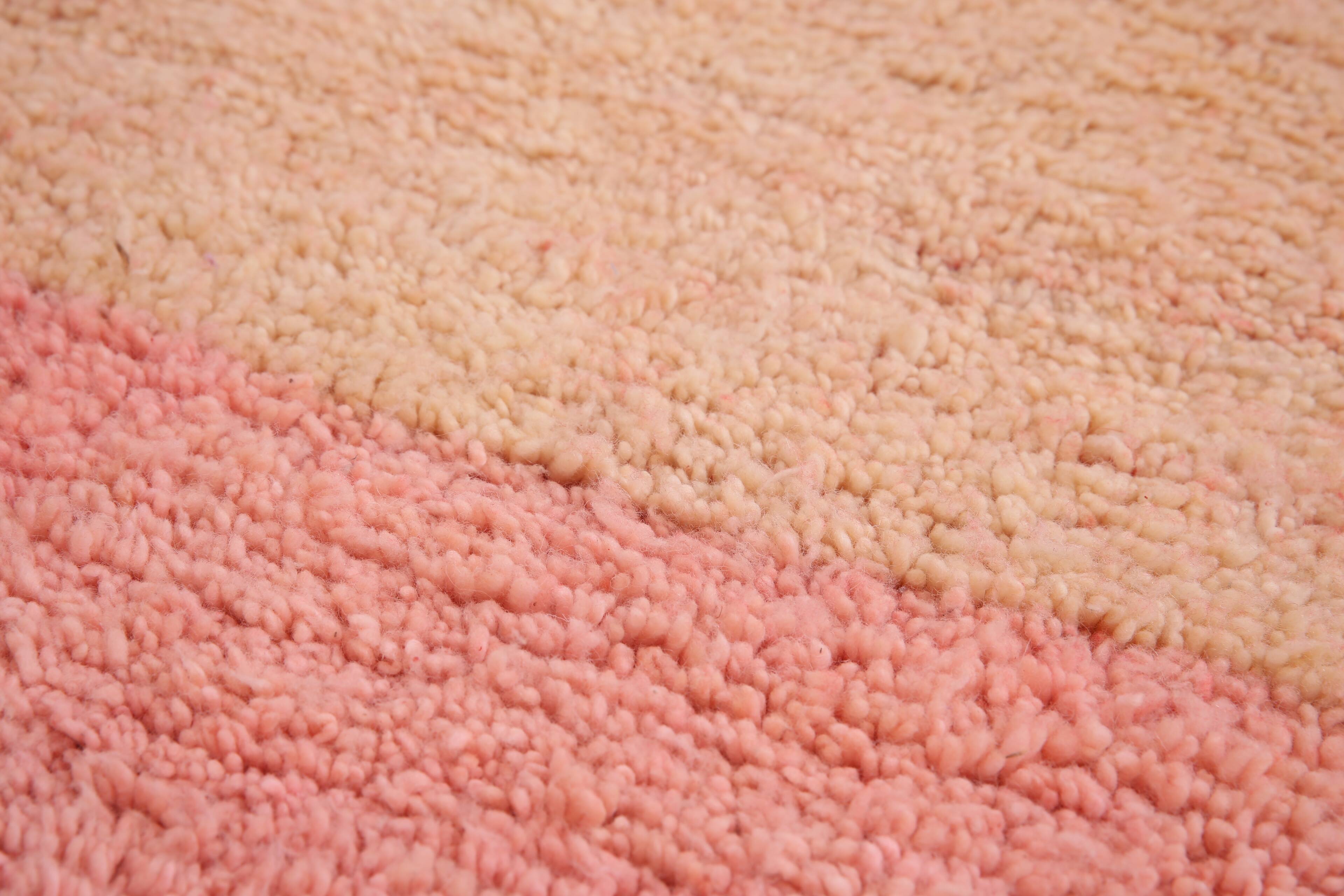 Peach Vintage Moroccan Rug 169 x 285 cm - Berber Wool Rug - Handmade Rug