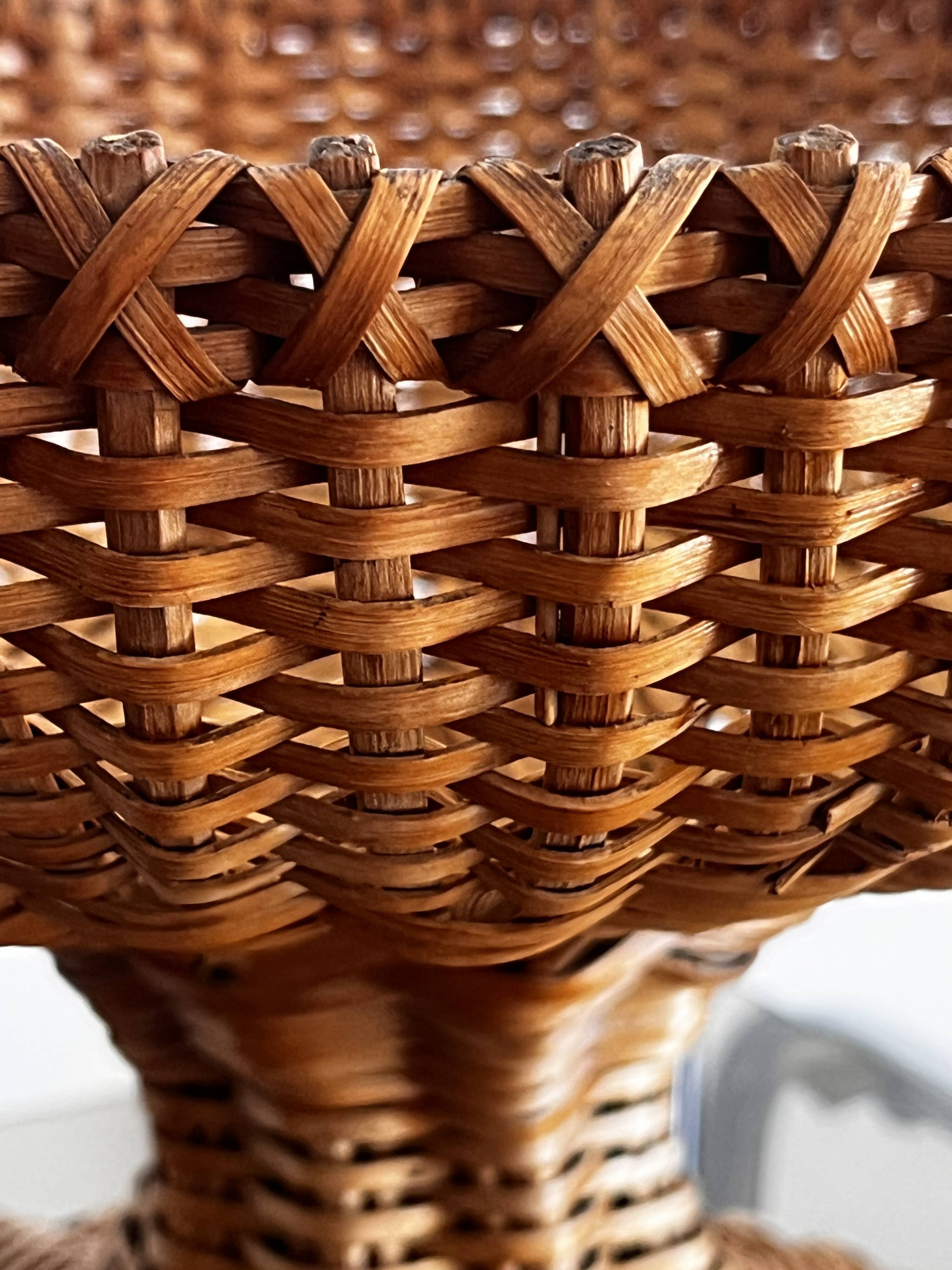Wicker fruit bowl