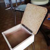 Secret box-stab