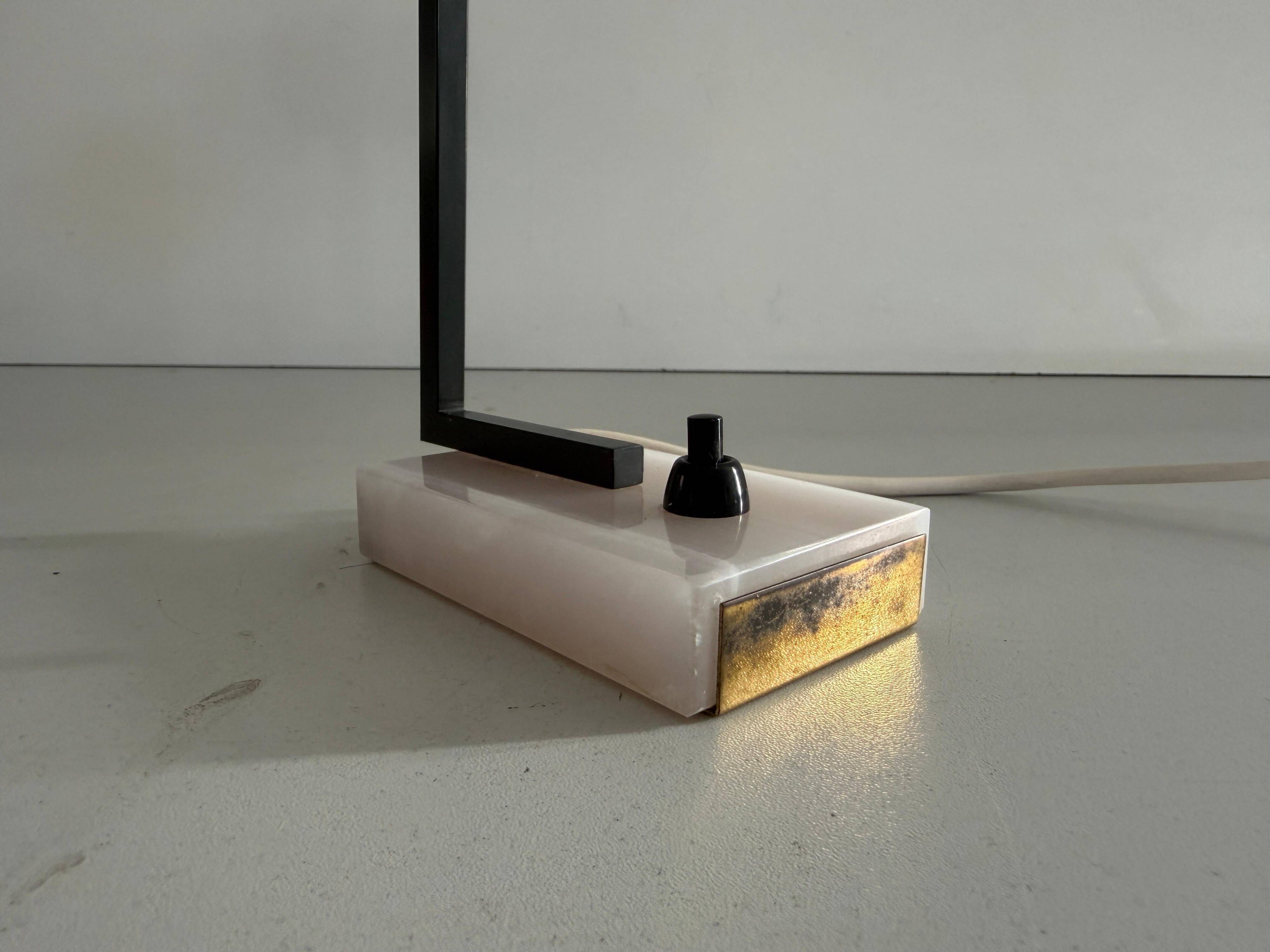 Lampe de bureau minimaliste à tête en laiton et base en marbre, années 1960, Allemagne