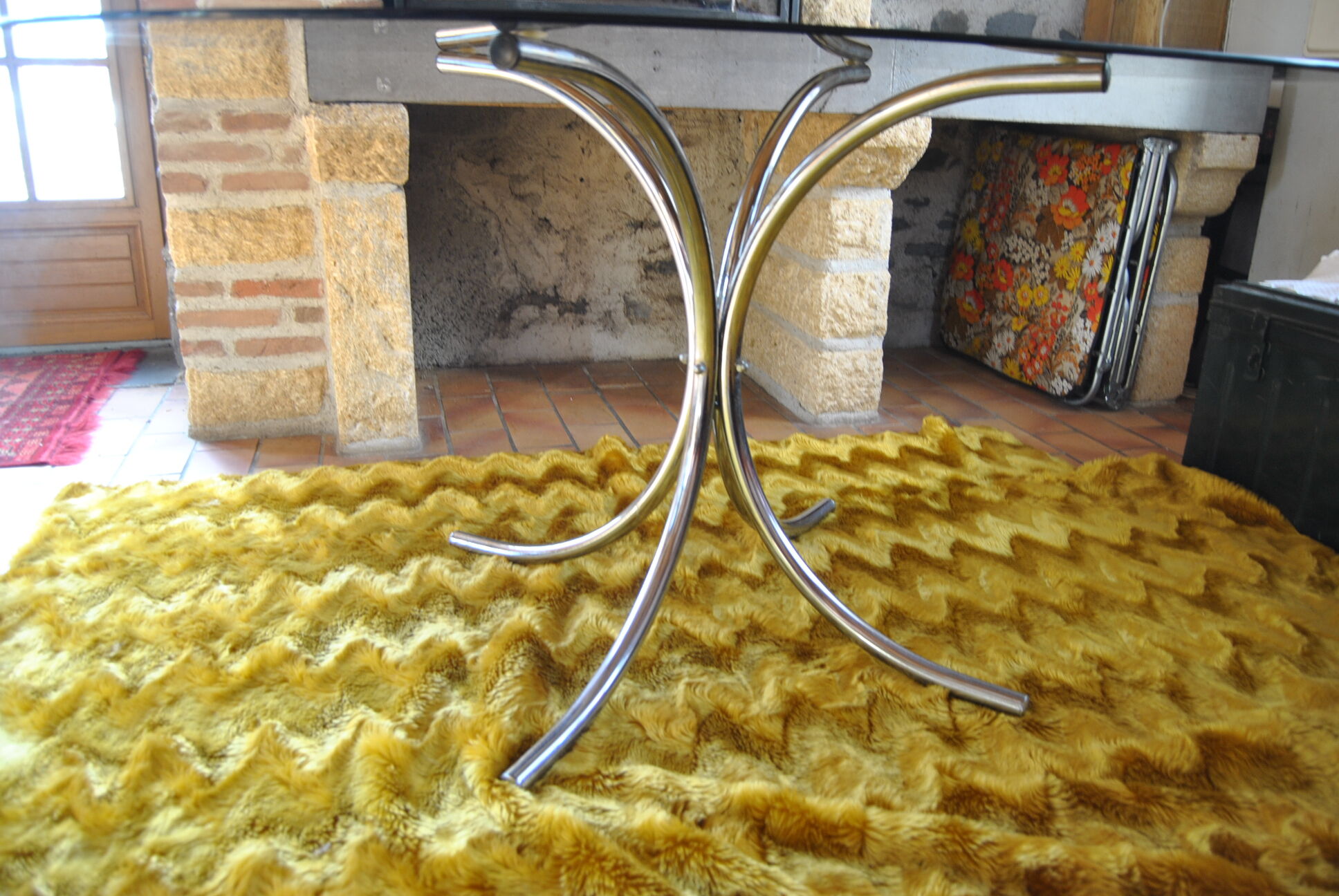 Dining table stainless steel legs and tempered glass top 70s