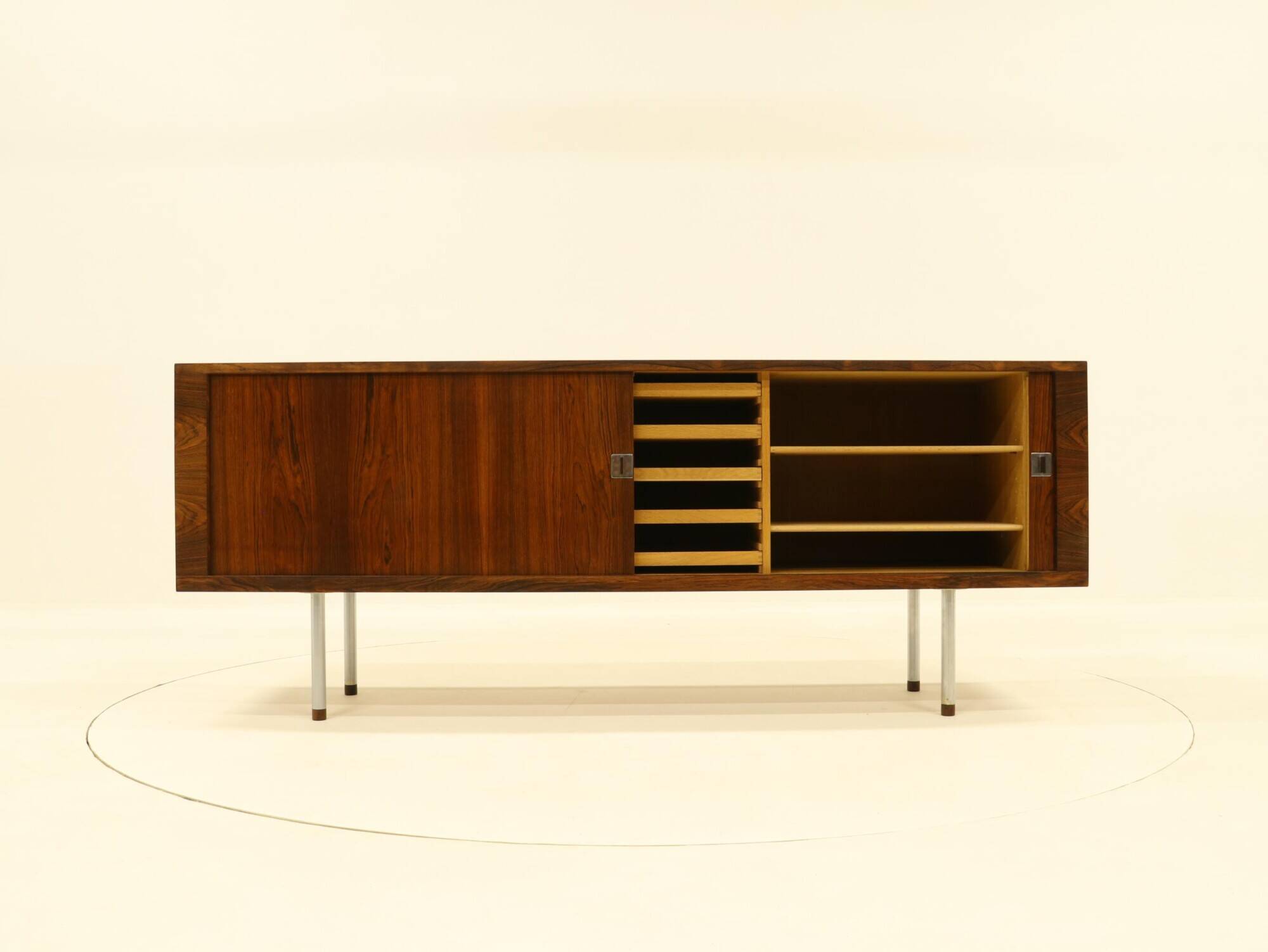 Sideboard Model RY 25 in Rosewood by Hans Wegner